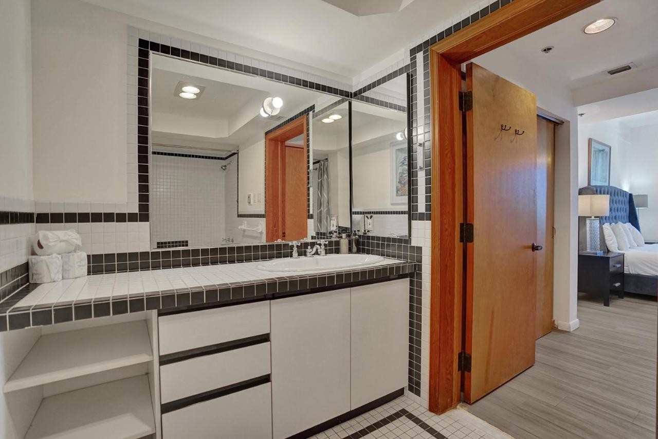 Amazing Two Bedroom Ocean View- Miami