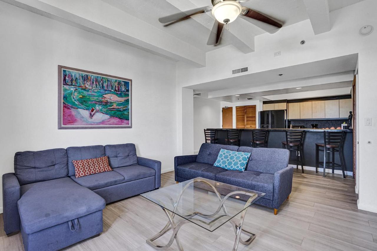 Amazing Two Bedroom Ocean View- Miami