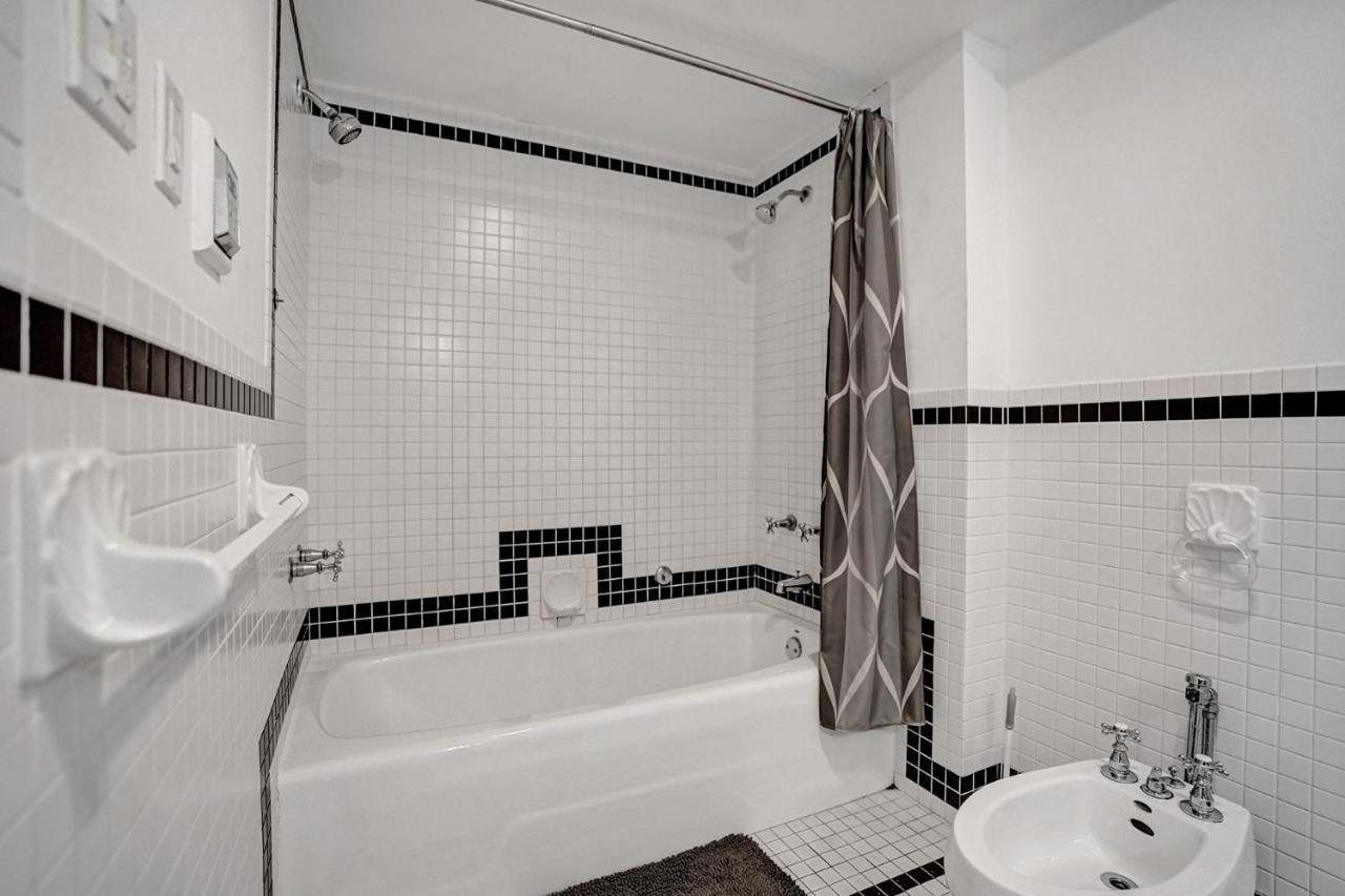 Amazing Two Bedroom Ocean View- Miami Apartment Miami Beach