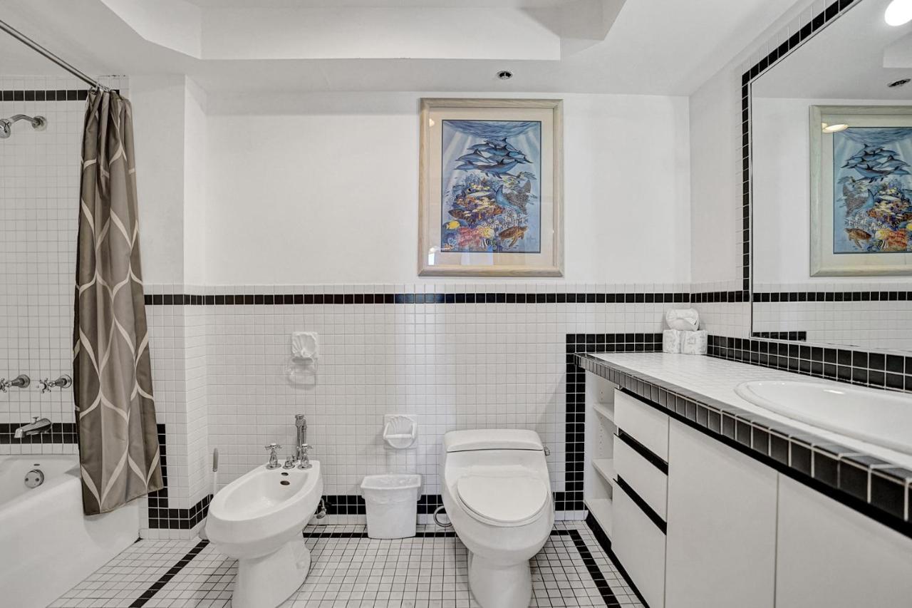 Amazing Two Bedroom Ocean View- Miami