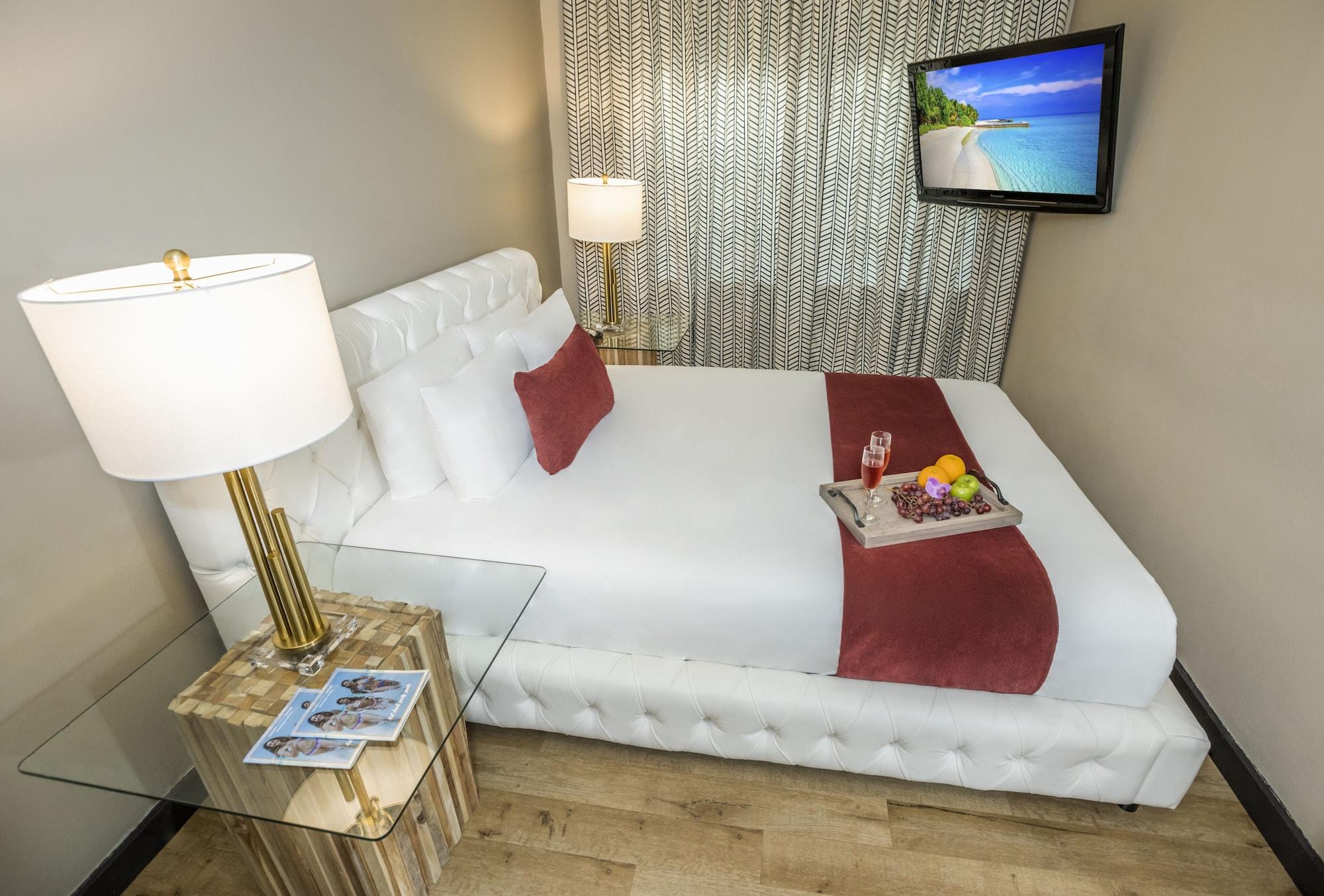 Metropole South Hotel 4*