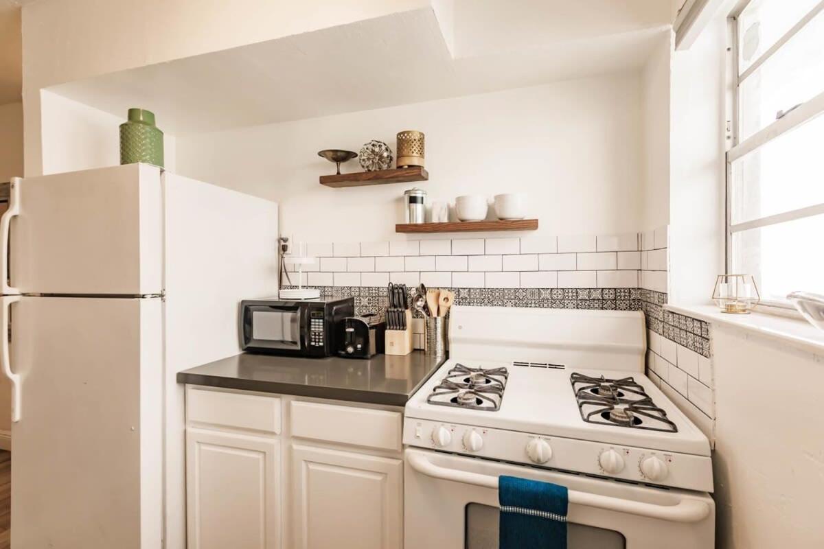Apartment Casa Luna 1 Block From The Miami Beach