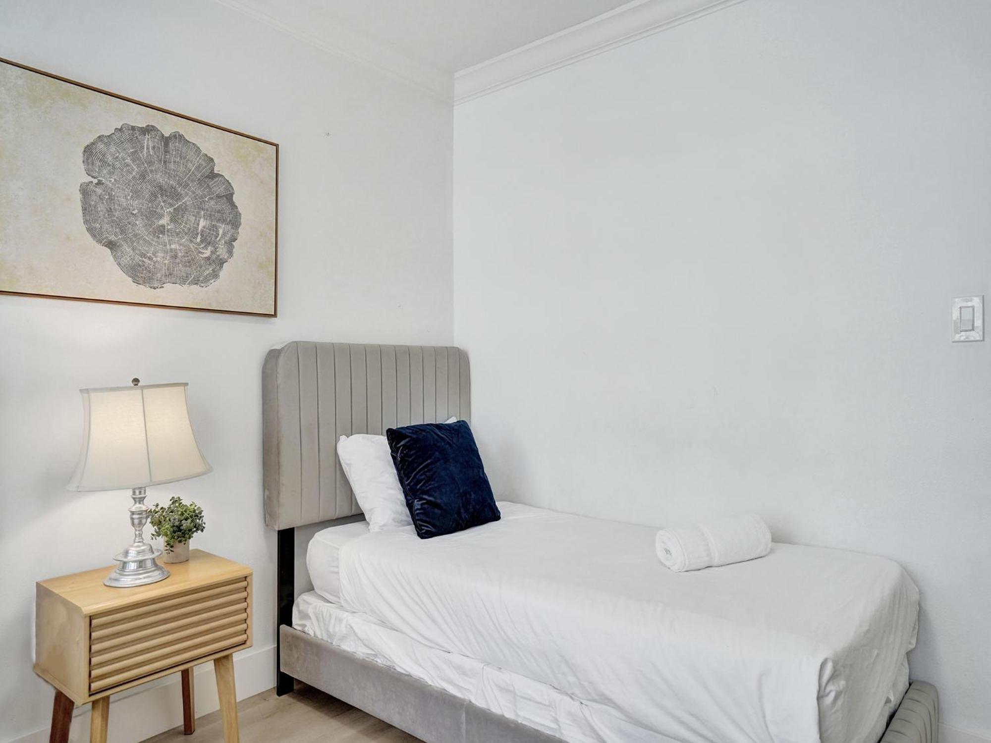 Comfortable Ocean View Service 1214 Apartment Miami Beach