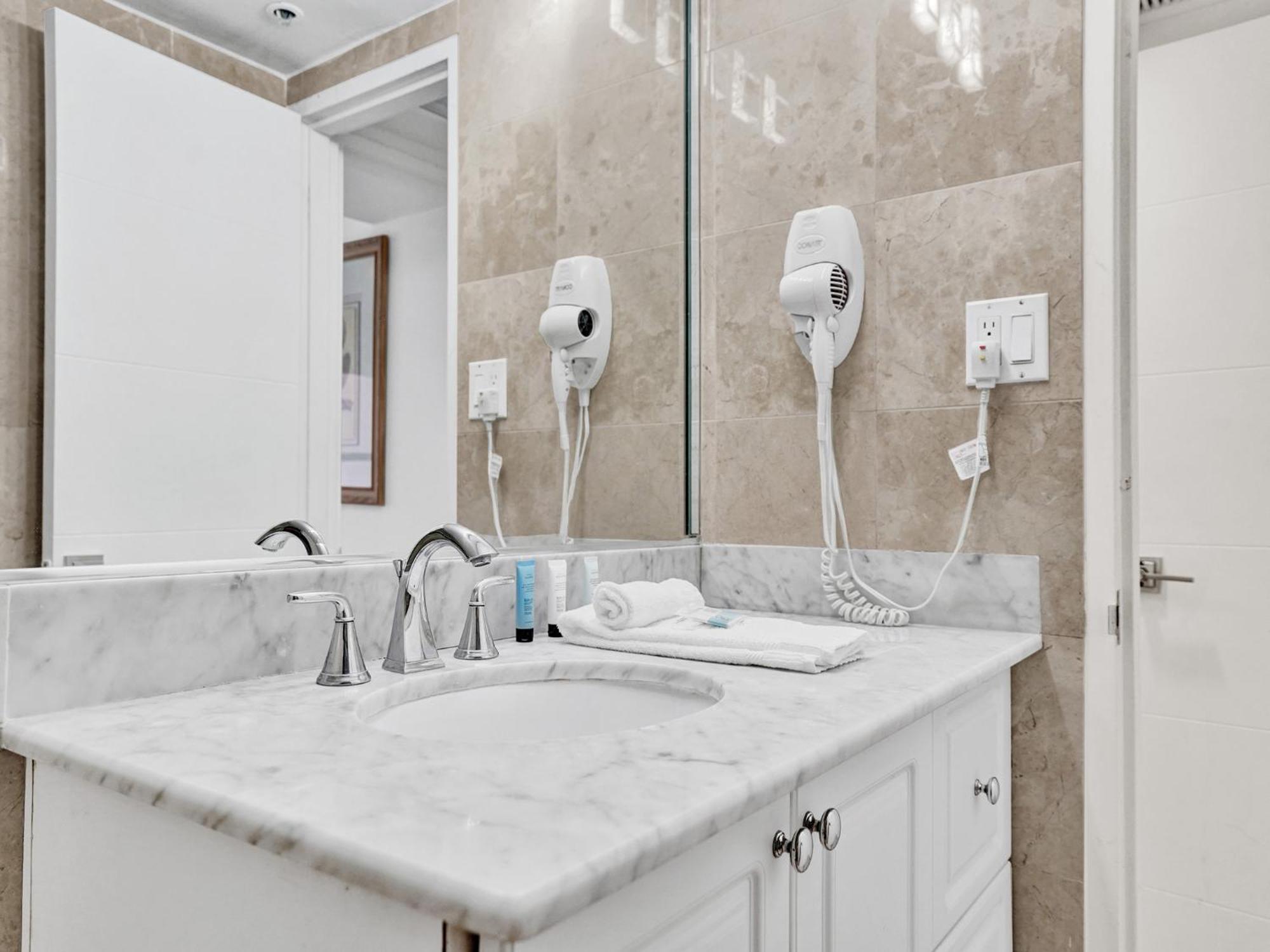 Apartment Comfortable Ocean View Service 1214 *