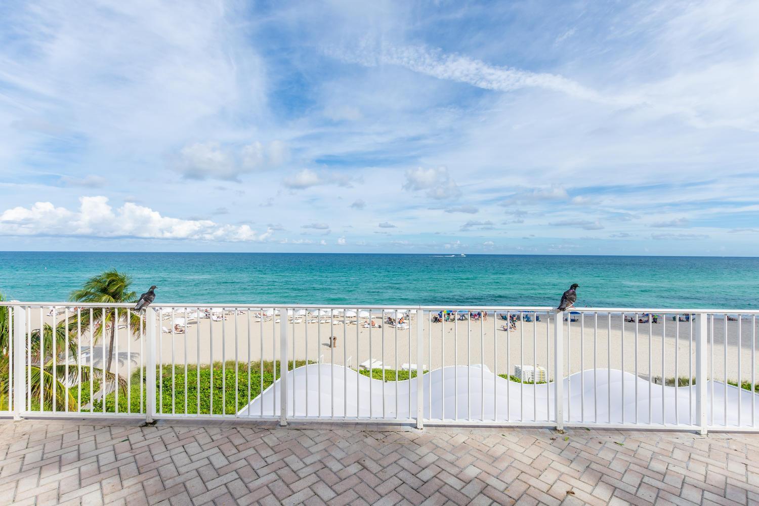 Trump Intl 2 Bedroom 1600 Sf Ocean And Bay View *