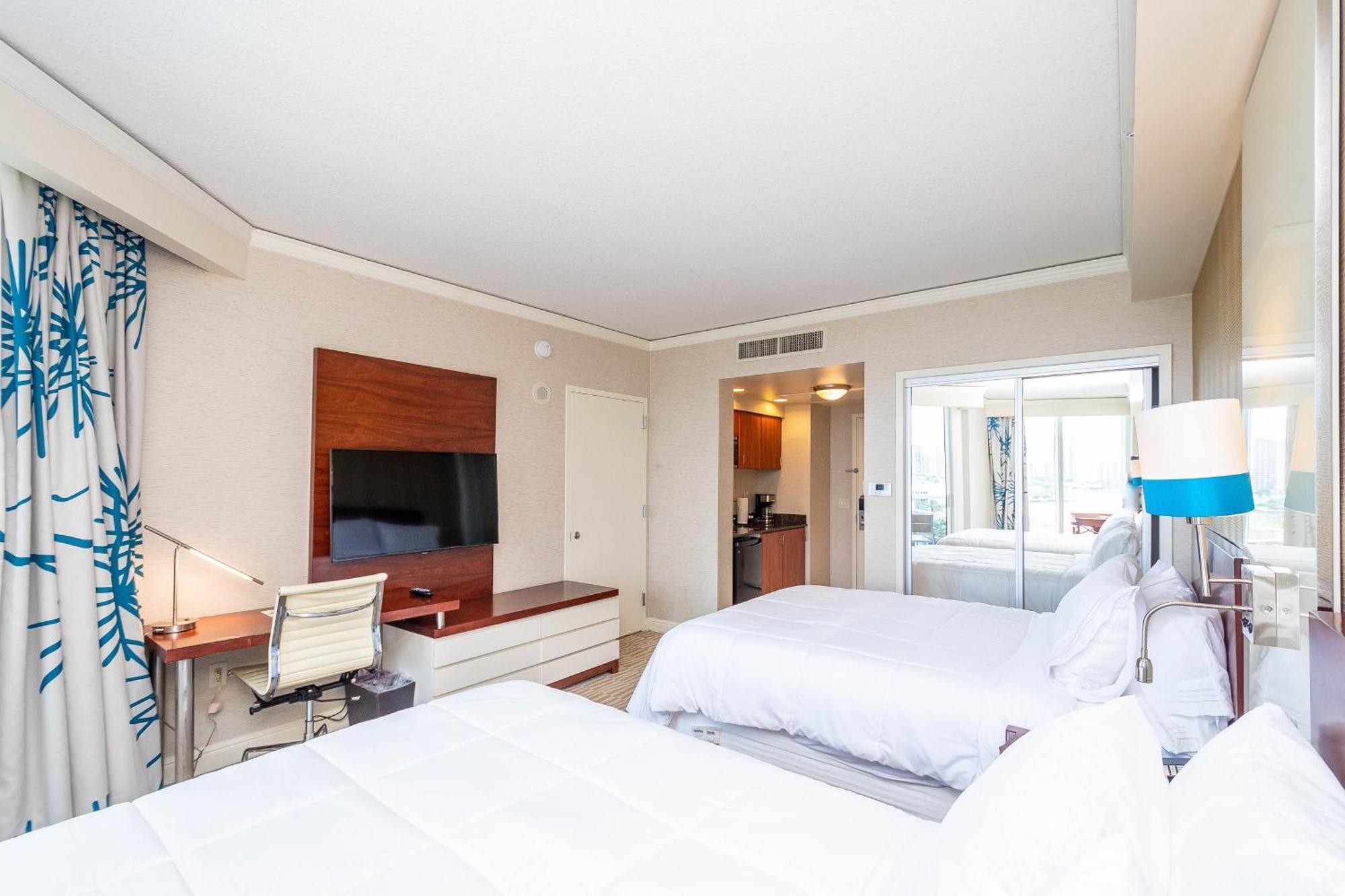 Trump Intl 2 Bedroom 1600 Sf Ocean And Bay View Miami Beach