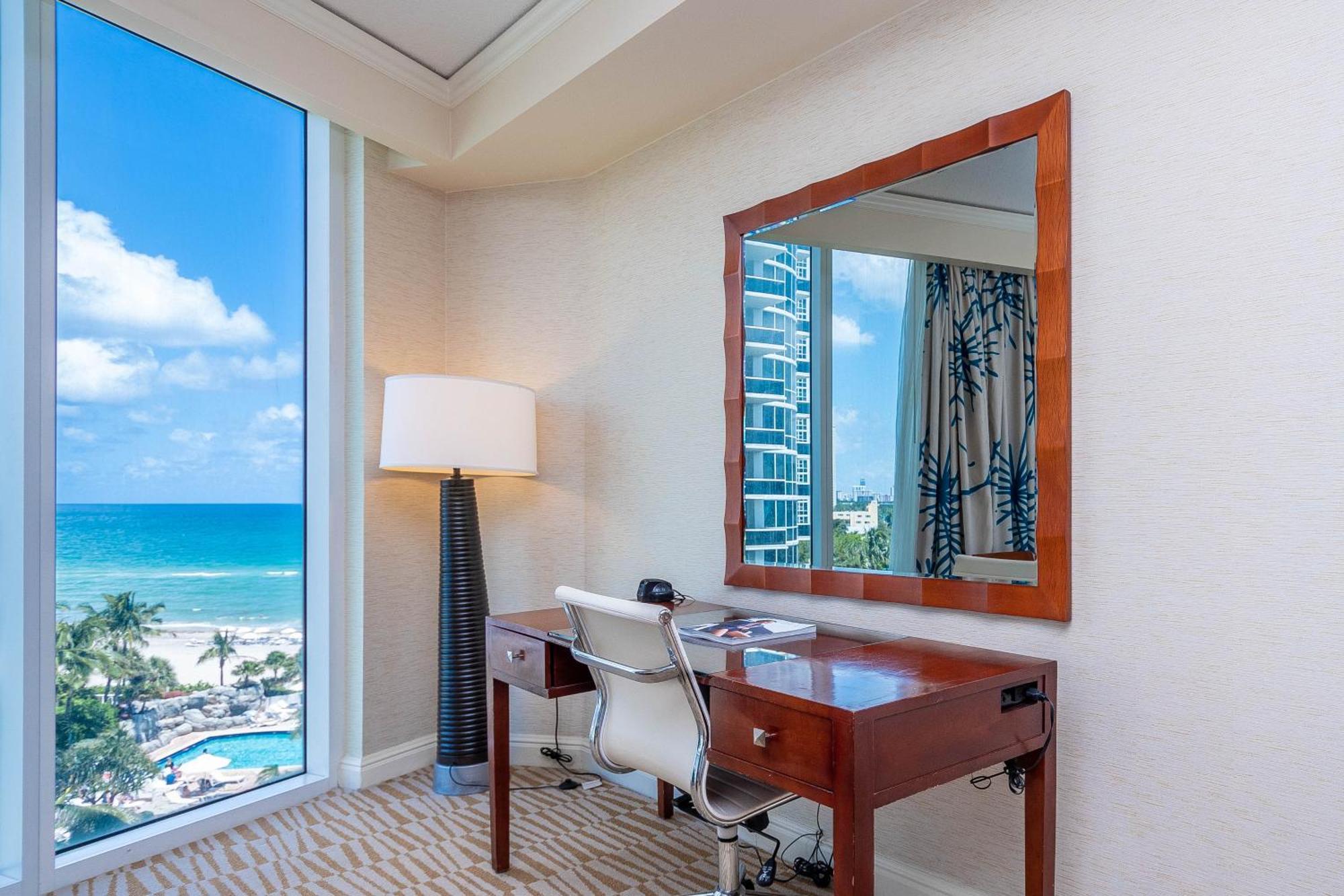 Trump Intl 2 Bedroom 1600 Sf Ocean And Bay View Apartment