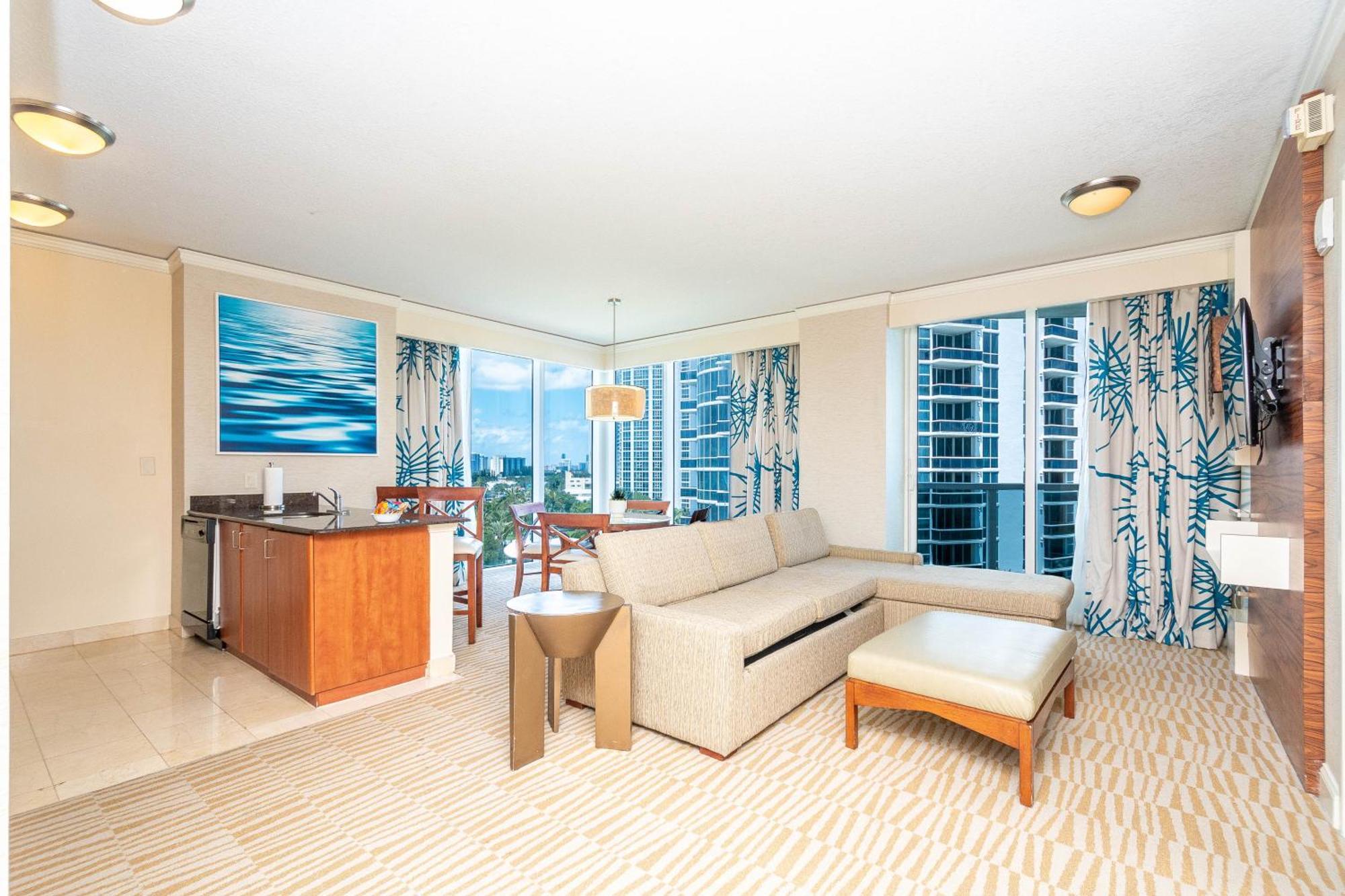 Trump Intl 2 Bedroom 1600 Sf Ocean And Bay View Miami Beach