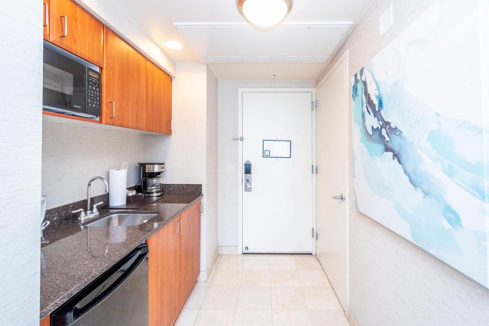 Trump Intl 2 Bedroom 1600 Sf Ocean And Bay View Apartment Miami Beach