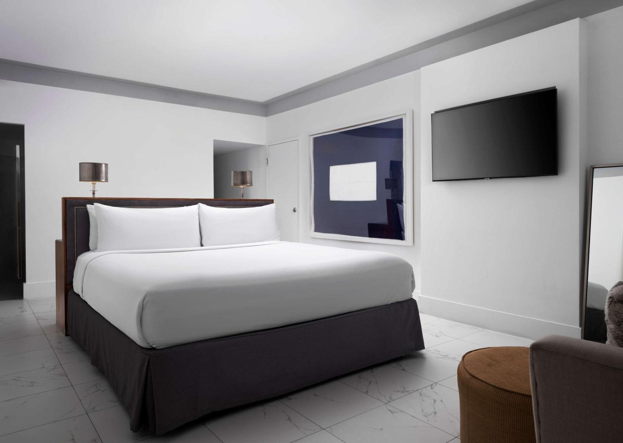 Hotel Nautilus Sonesta Miami