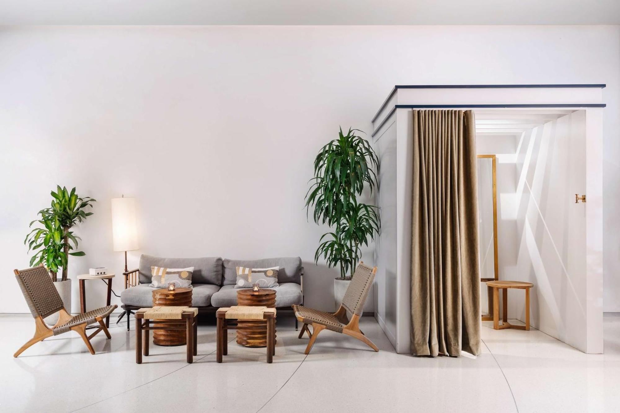 Hotel Nautilus Sonesta Miami 5*