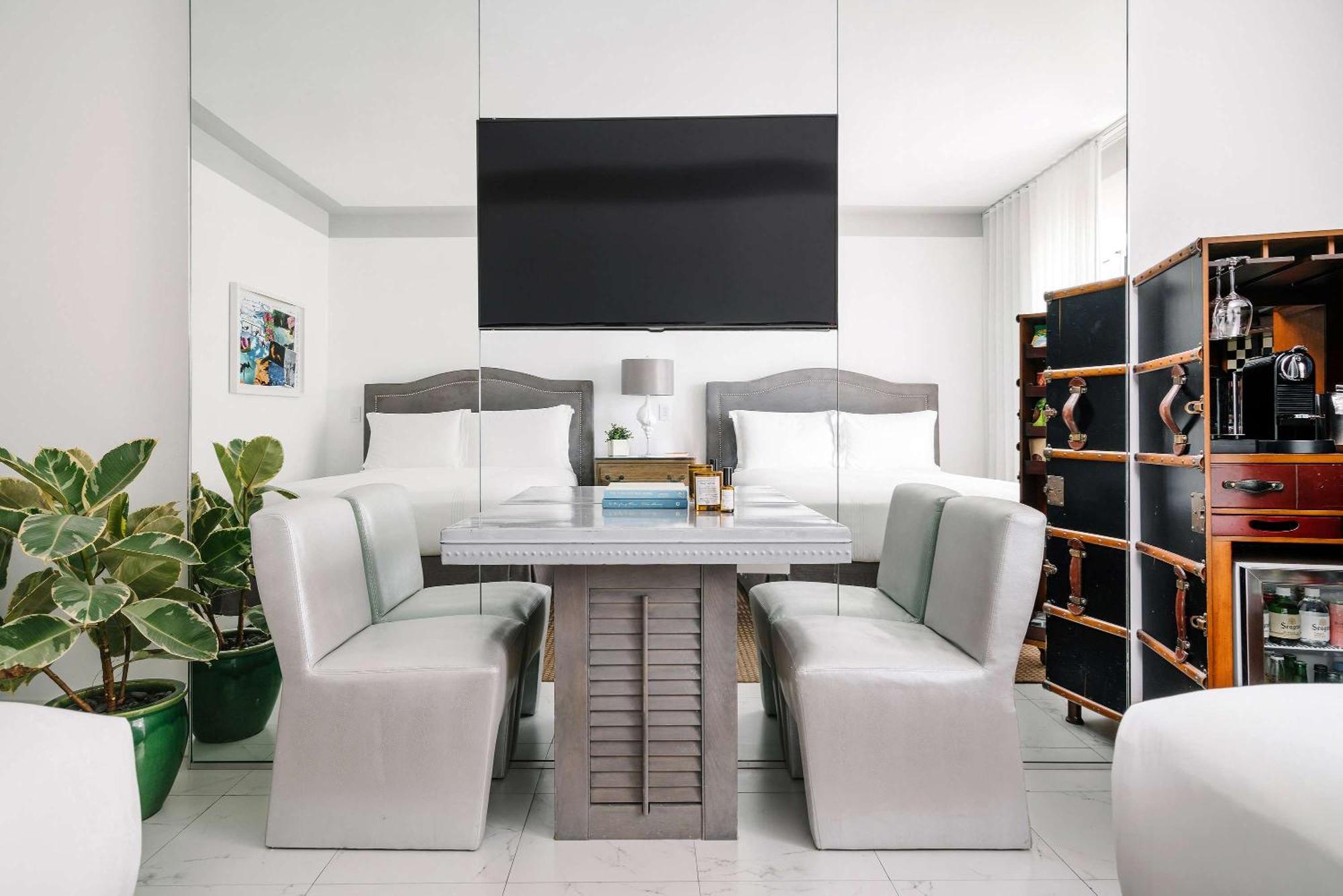 Nautilus Sonesta Miami 5*