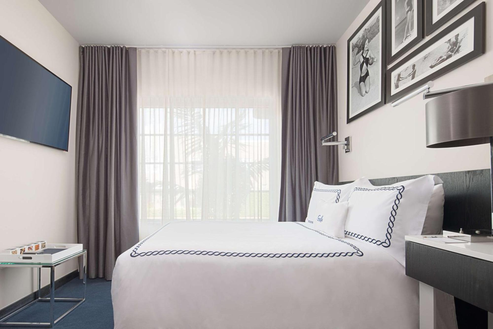 Resort Gale South Beach, Curio Collection By Hilton
