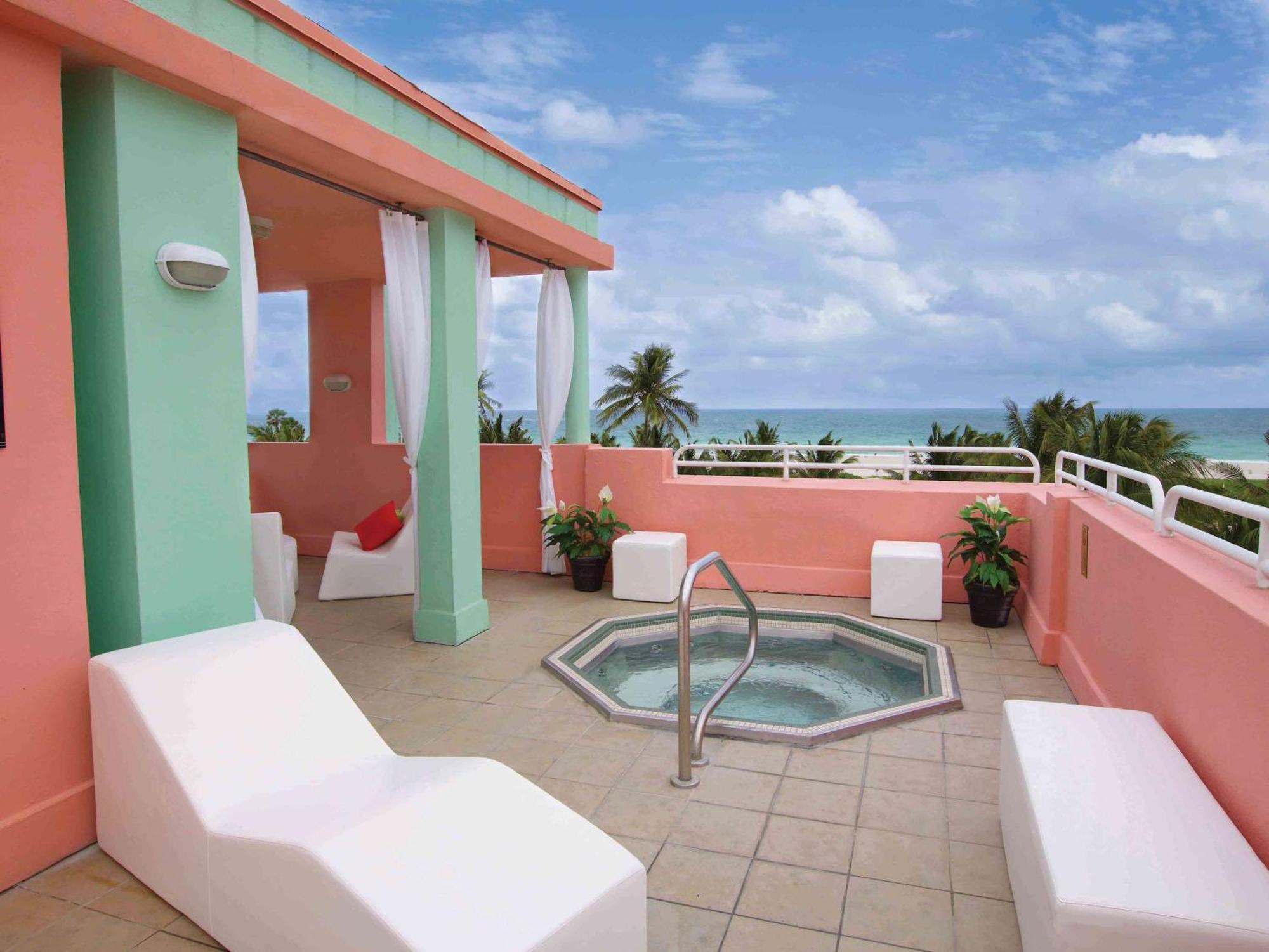 Hotel Hilton Vacation Club Crescent On South Miami