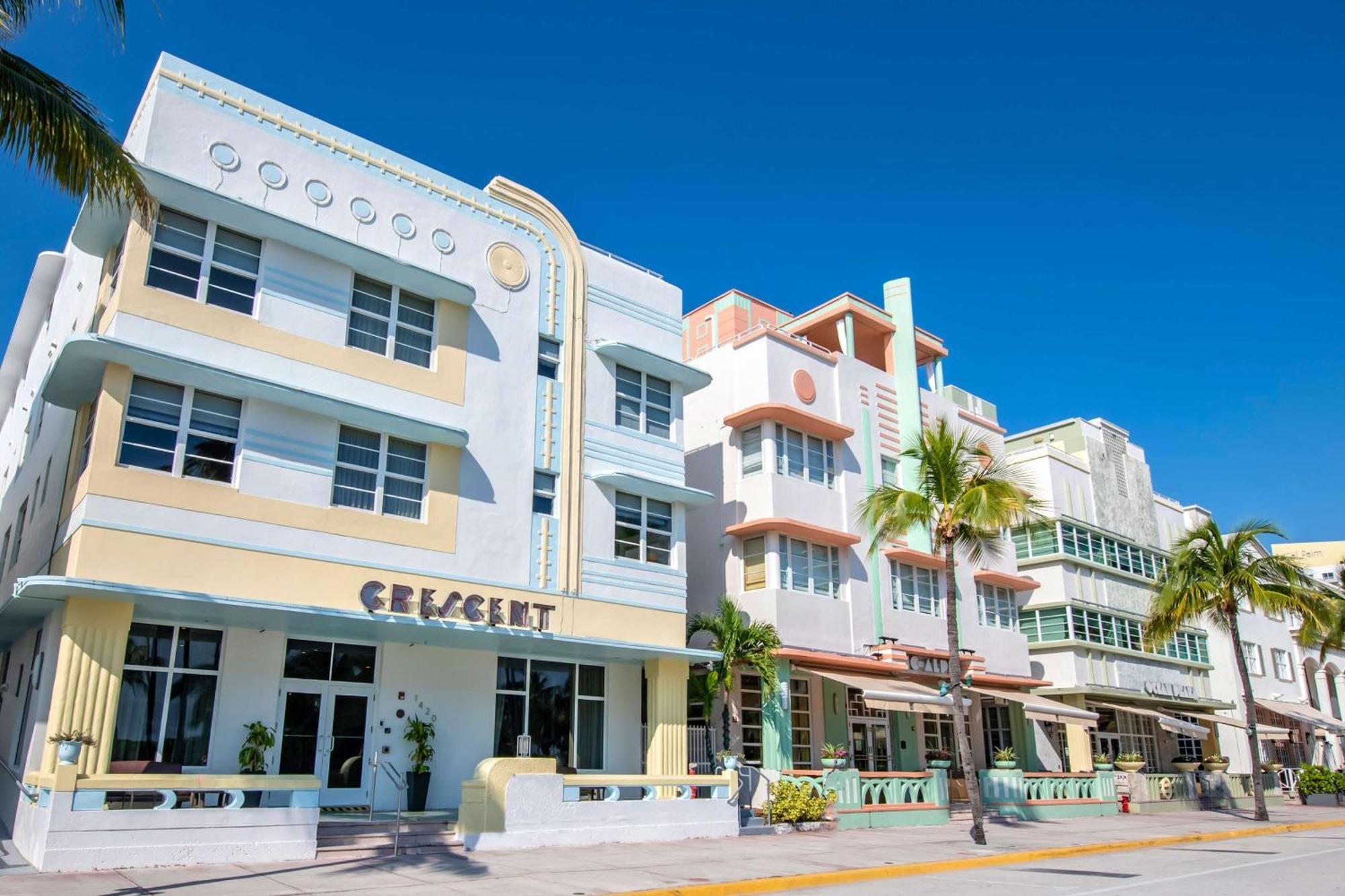Hotel Hilton Vacation Club Crescent On South Miami Miami Beach