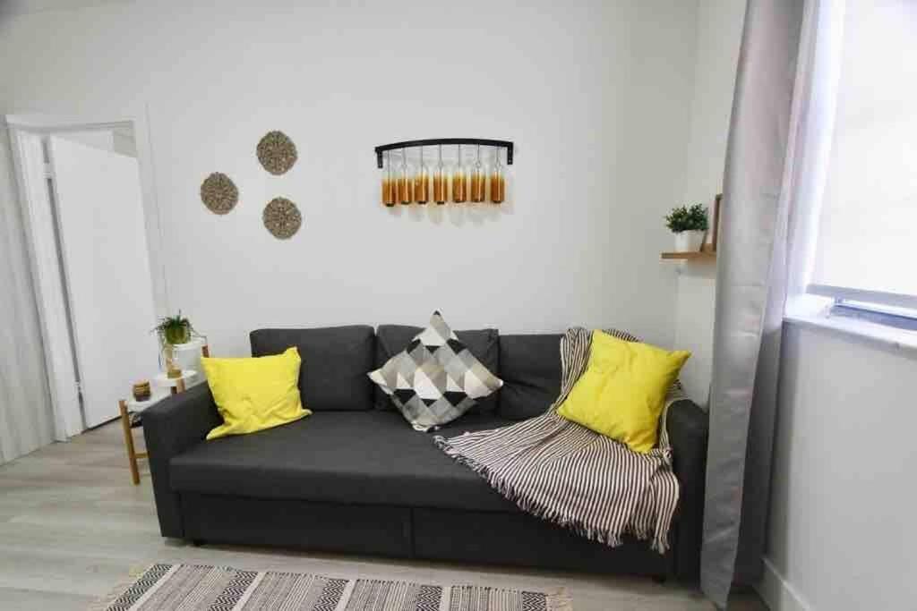Apartment Modern And Cozy Steps From The Miami Beach