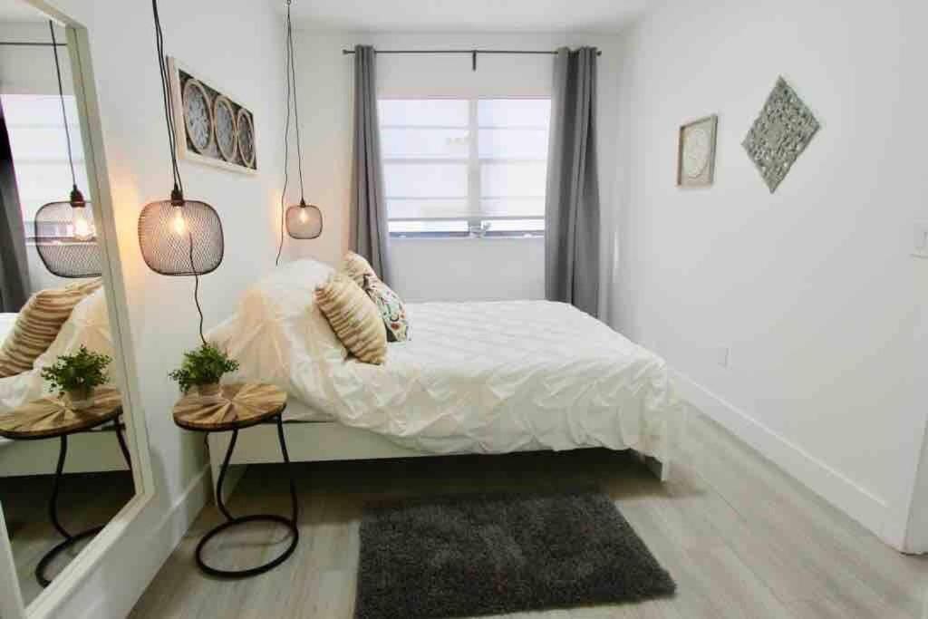 Modern And Cozy Steps From The Apartment