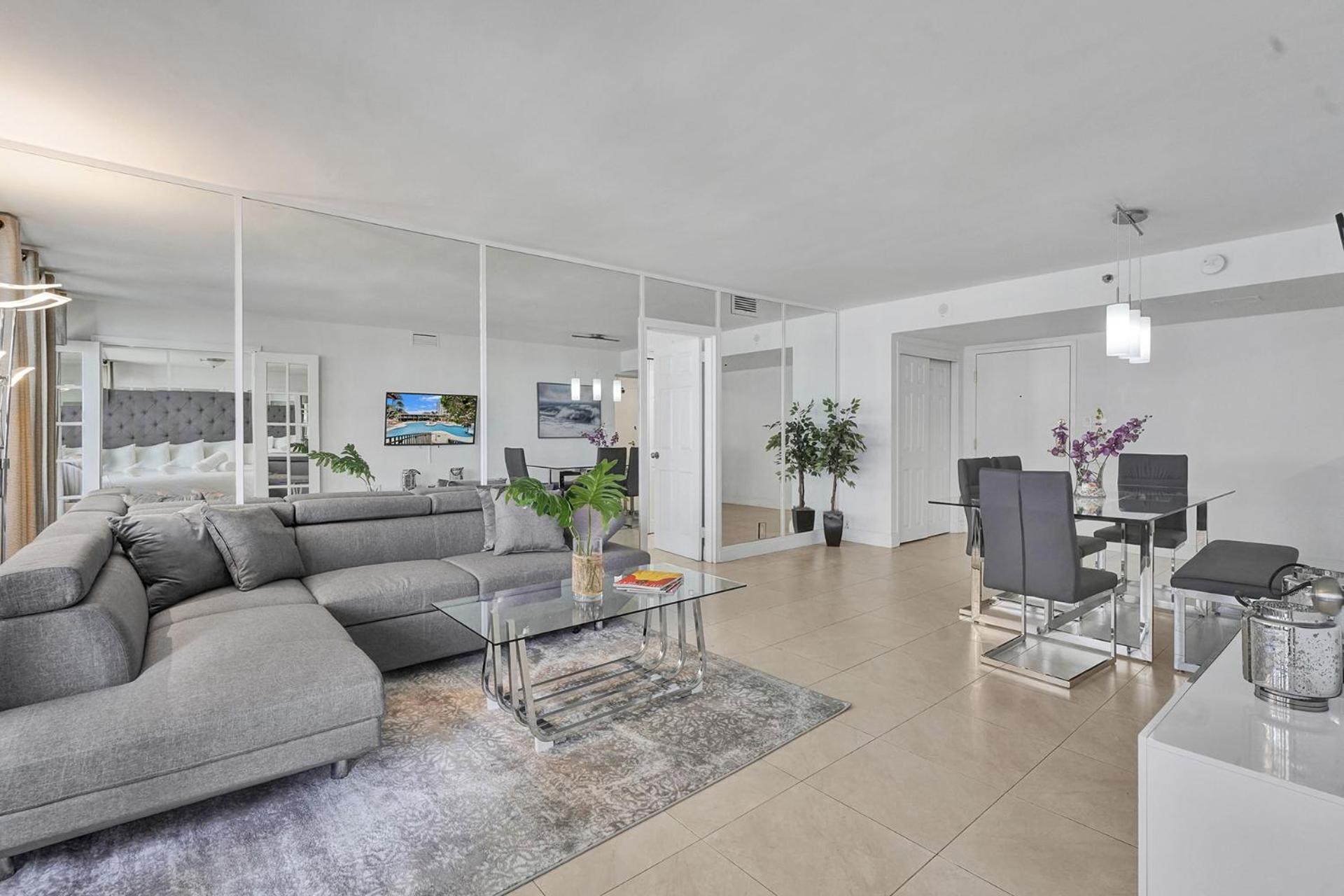 2bd 2ba Miami W Service Apartment Miami Beach