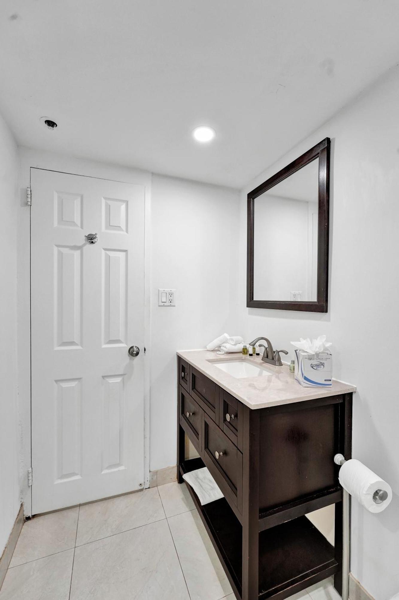 2bd 2ba Miami W Service Apartment Miami Beach