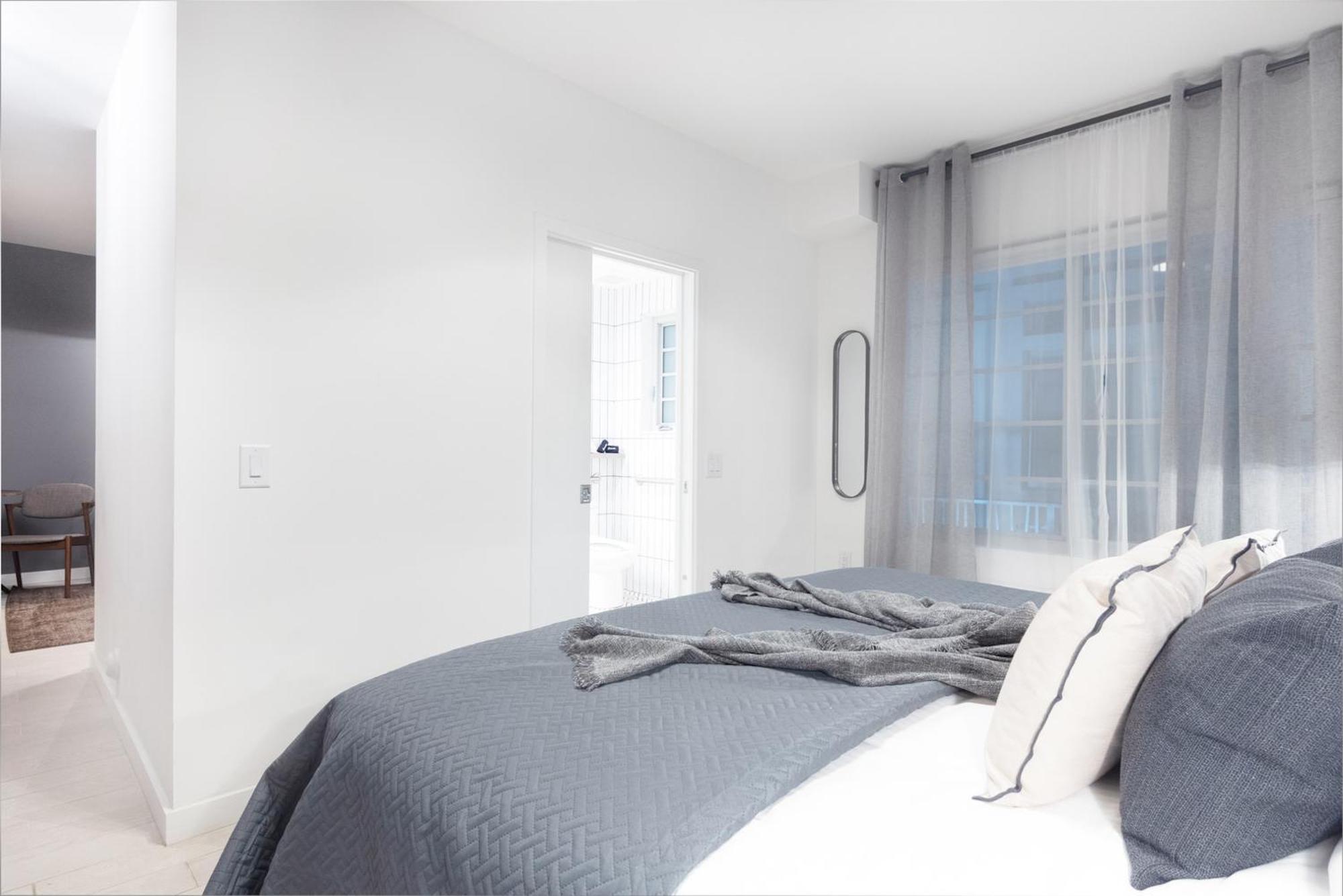 Kasa Collins Park Miami Convention Center Apartment