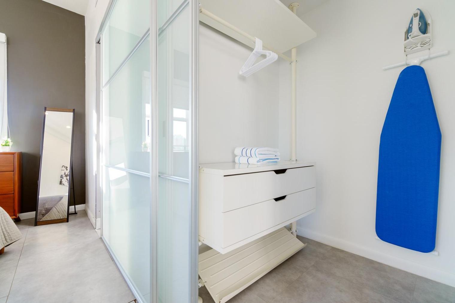 Franklin South Apartment *
