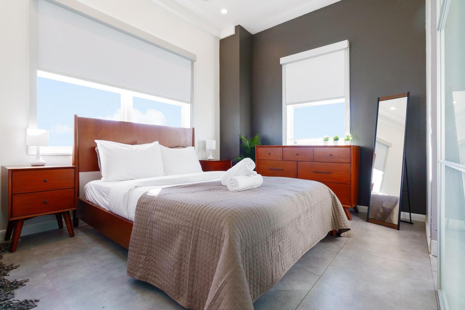 Franklin South Apartment