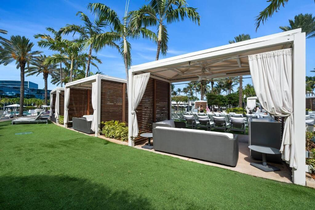 Apartment Fontainebleau Resort, With Balcony 10 Min From Sobe *