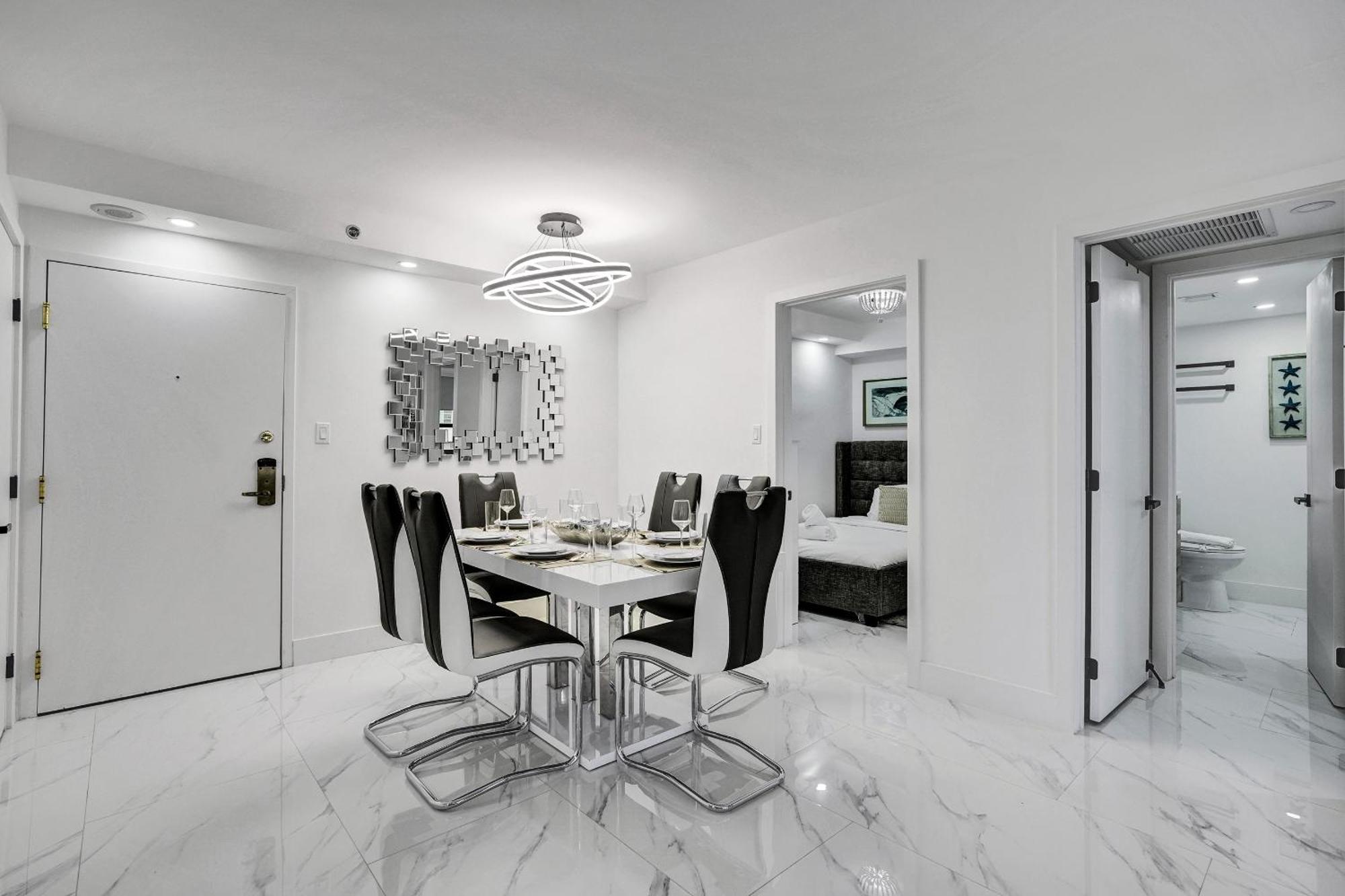 Cozy Ocean View Service And Pool 808 * Miami Beach