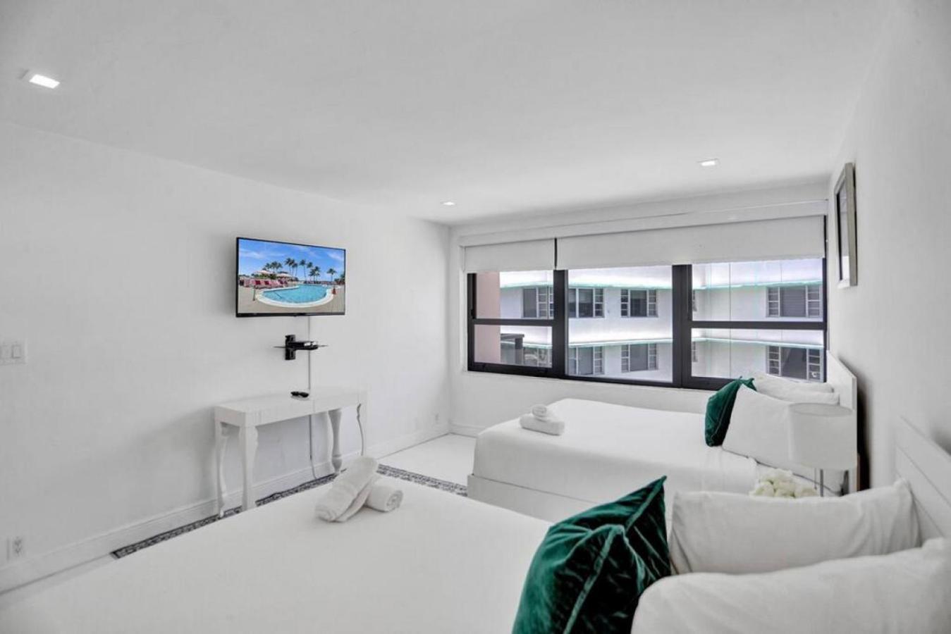 High Floor 2bd With Service 1616 Apartment Miami Beach