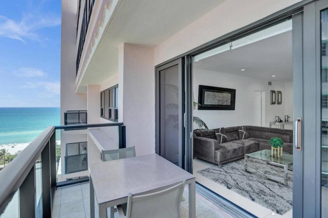 High Floor 2bd With Service 1616 Miami Beach