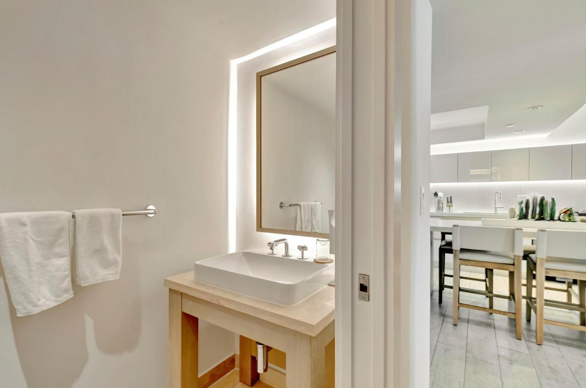 Luxury Private At The 1 & Miami * Miami Beach