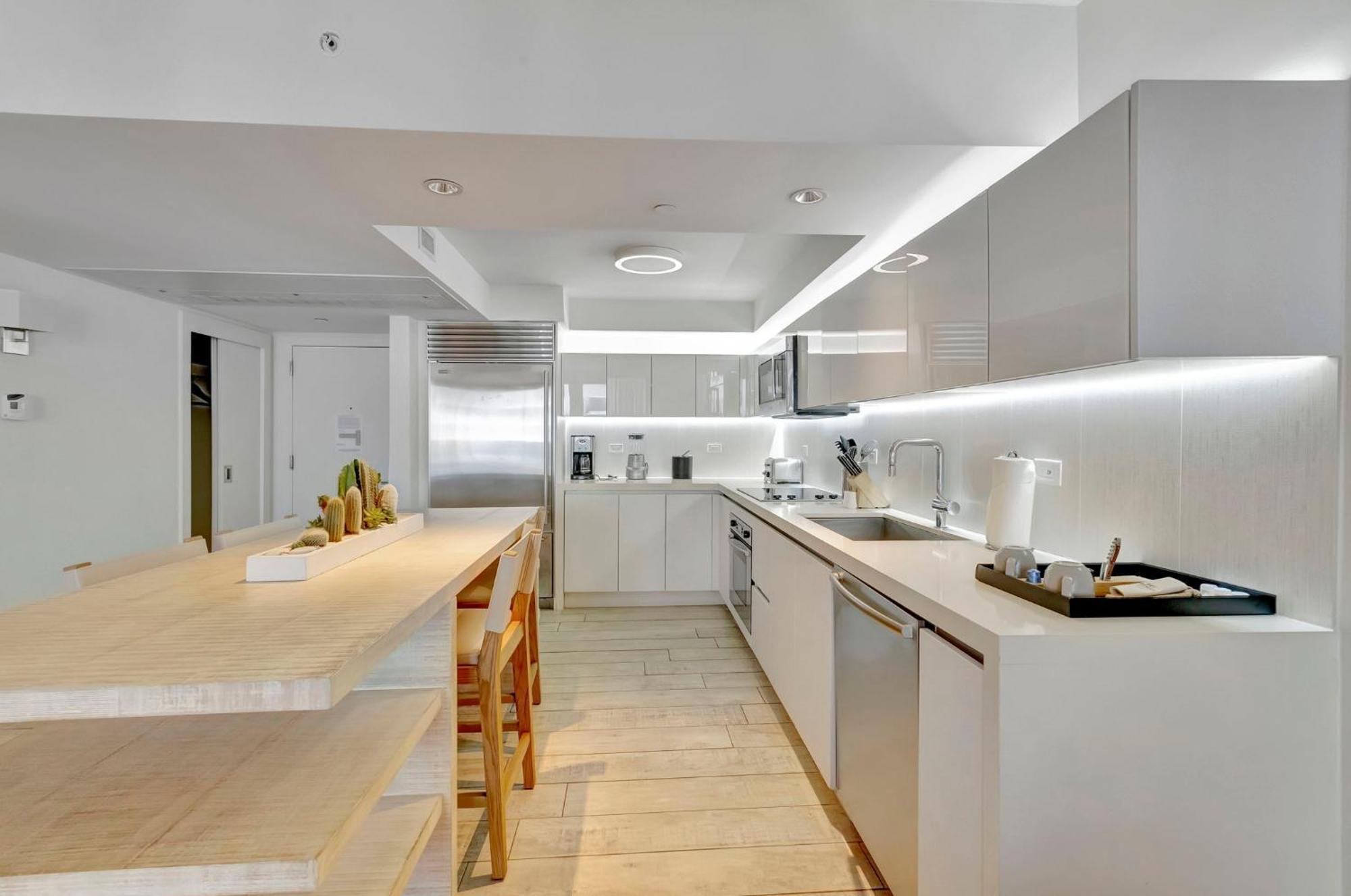 Aparthotel Luxury Private At The 1 & Miami