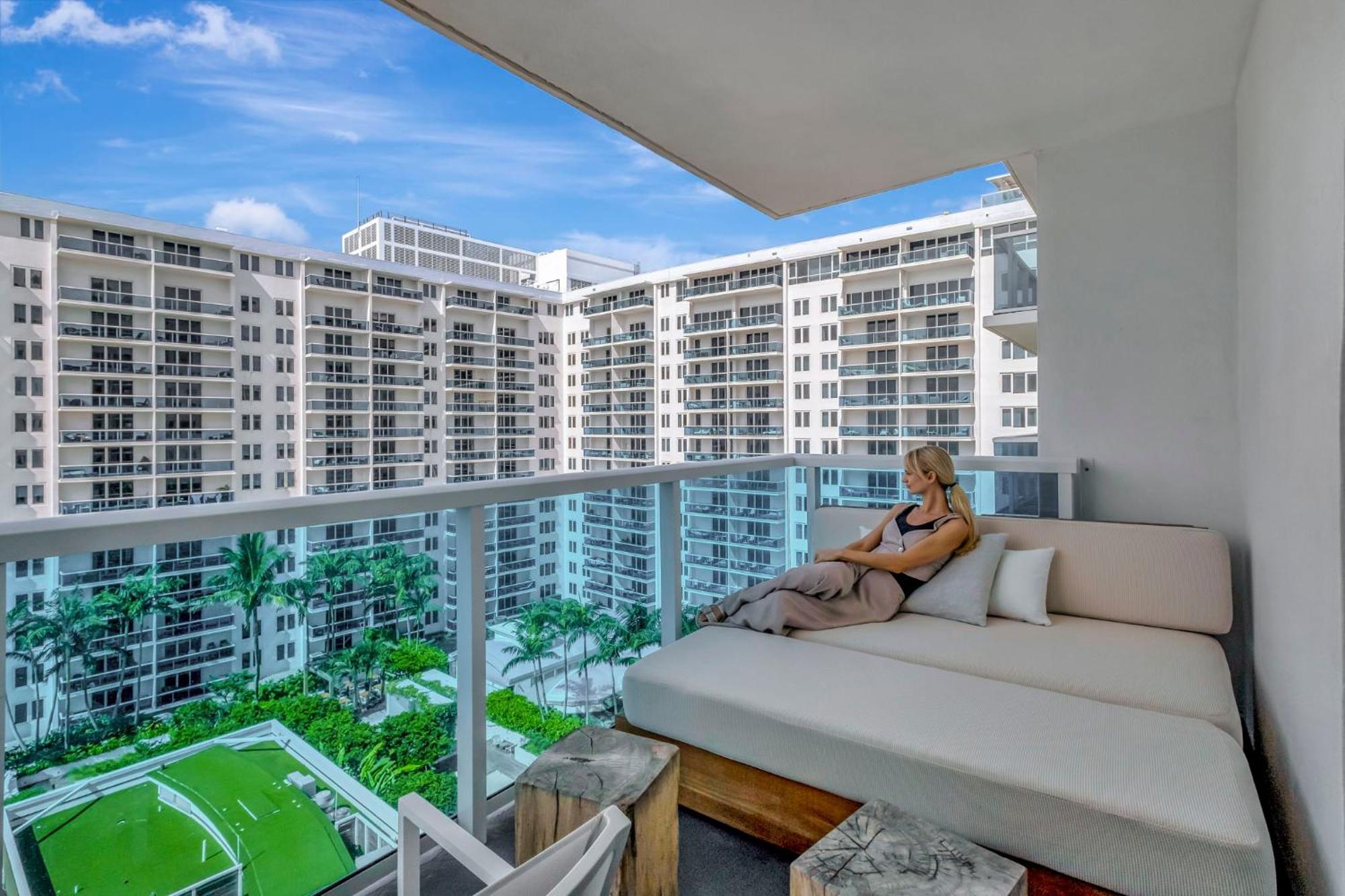 Luxury Private At The 1 & Miami Aparthotel
