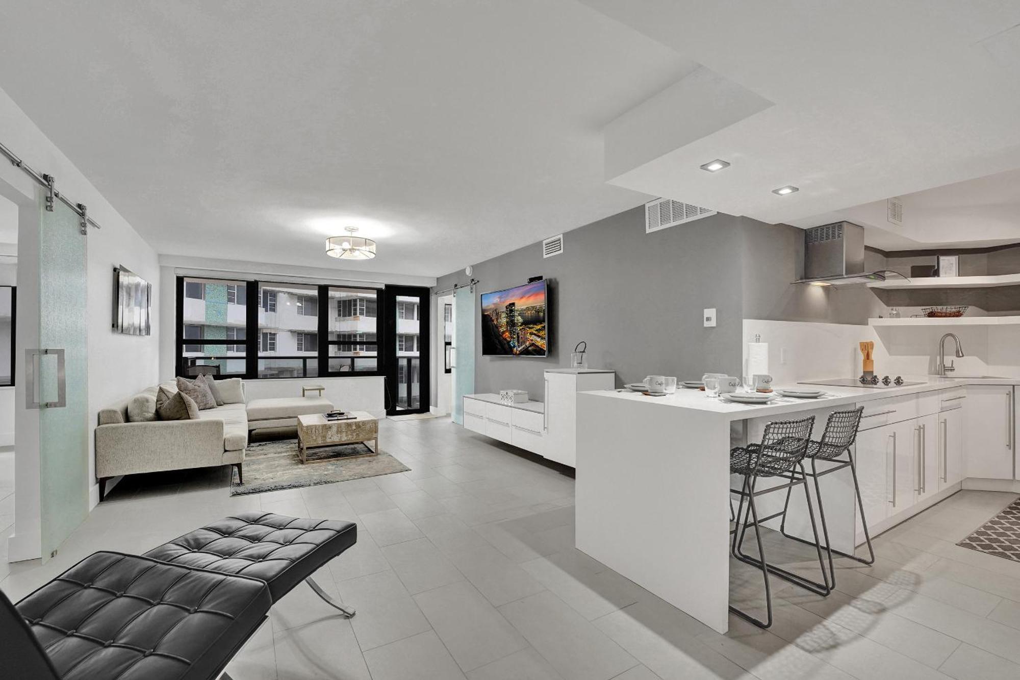 Apartment Ocean View Elegant 2bdr 2ba Access 714 *