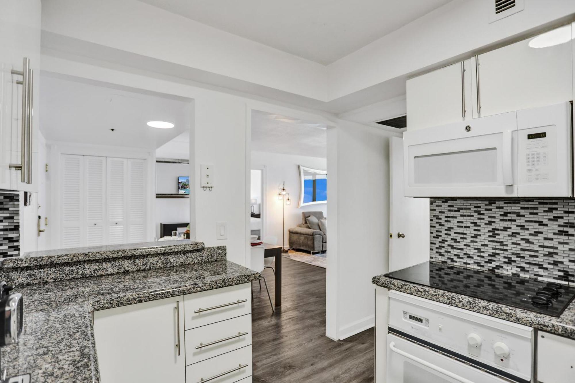 Apartment Adorable 2 Bedroom Service 1110 Miami Beach