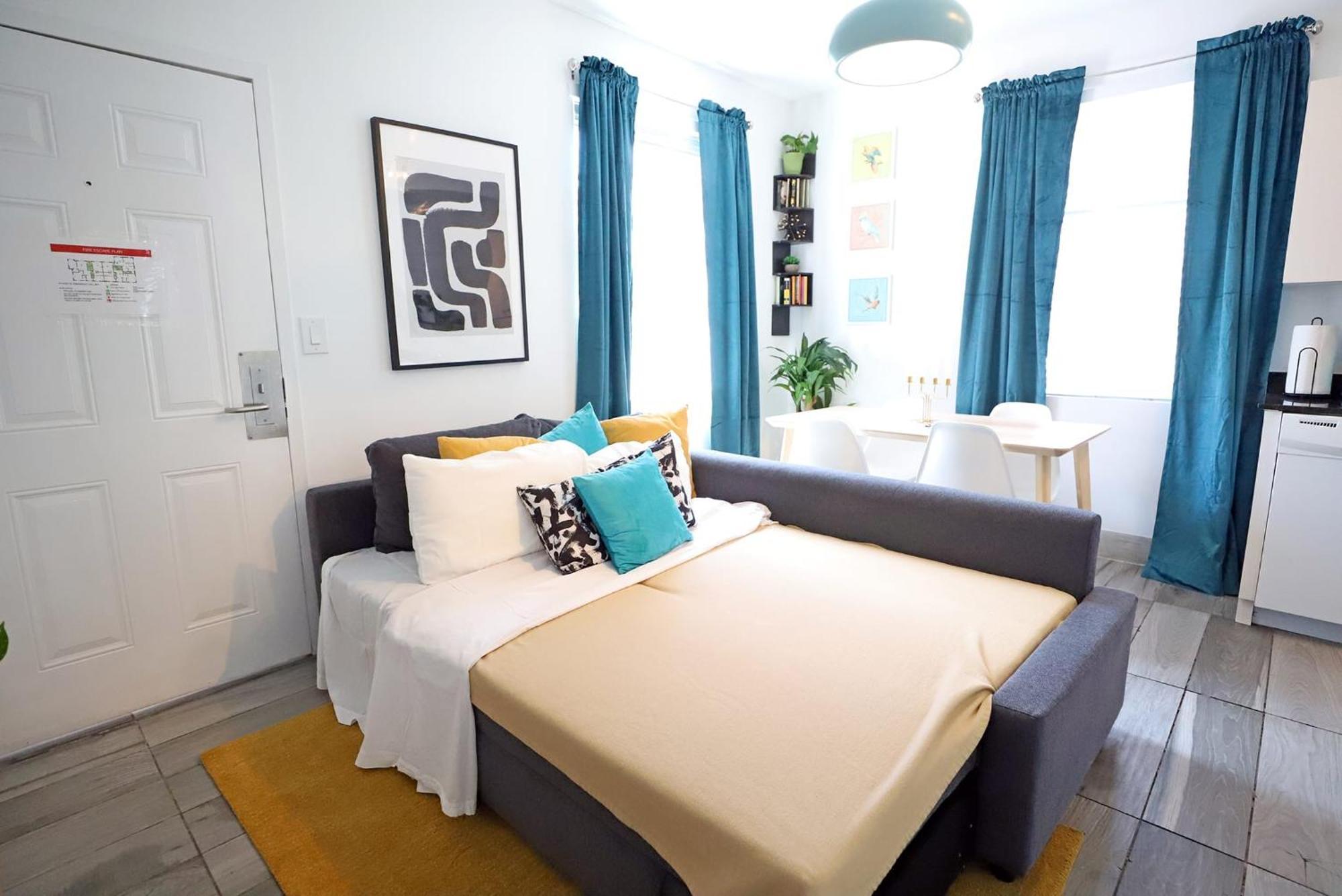 3 Minute Walk To 2 Bedroom Family Friendly With No Pet Fee Apartment Miami Beach