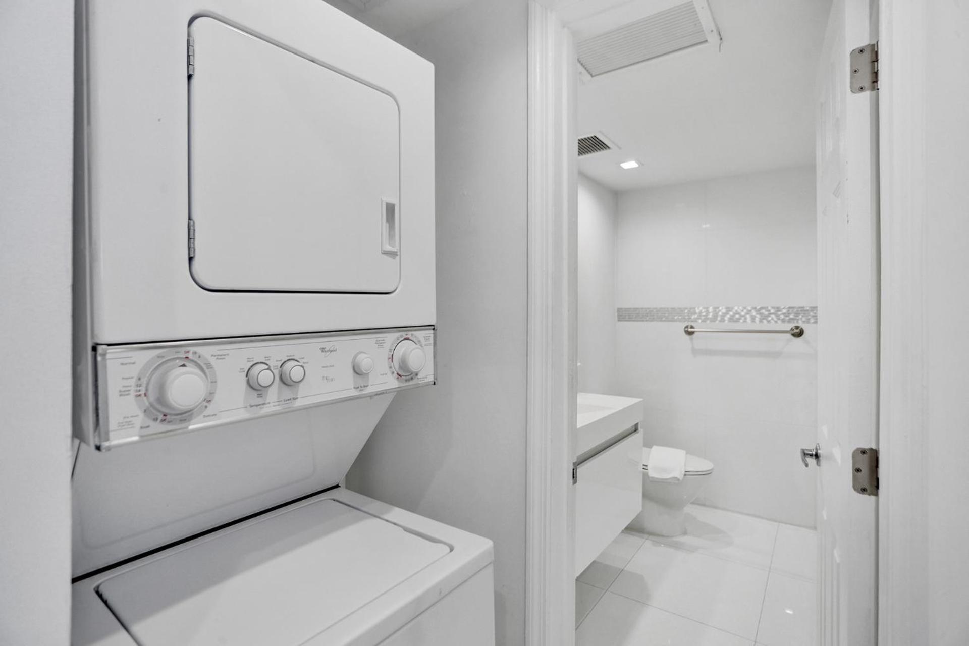 2br 2ba With Service 1616