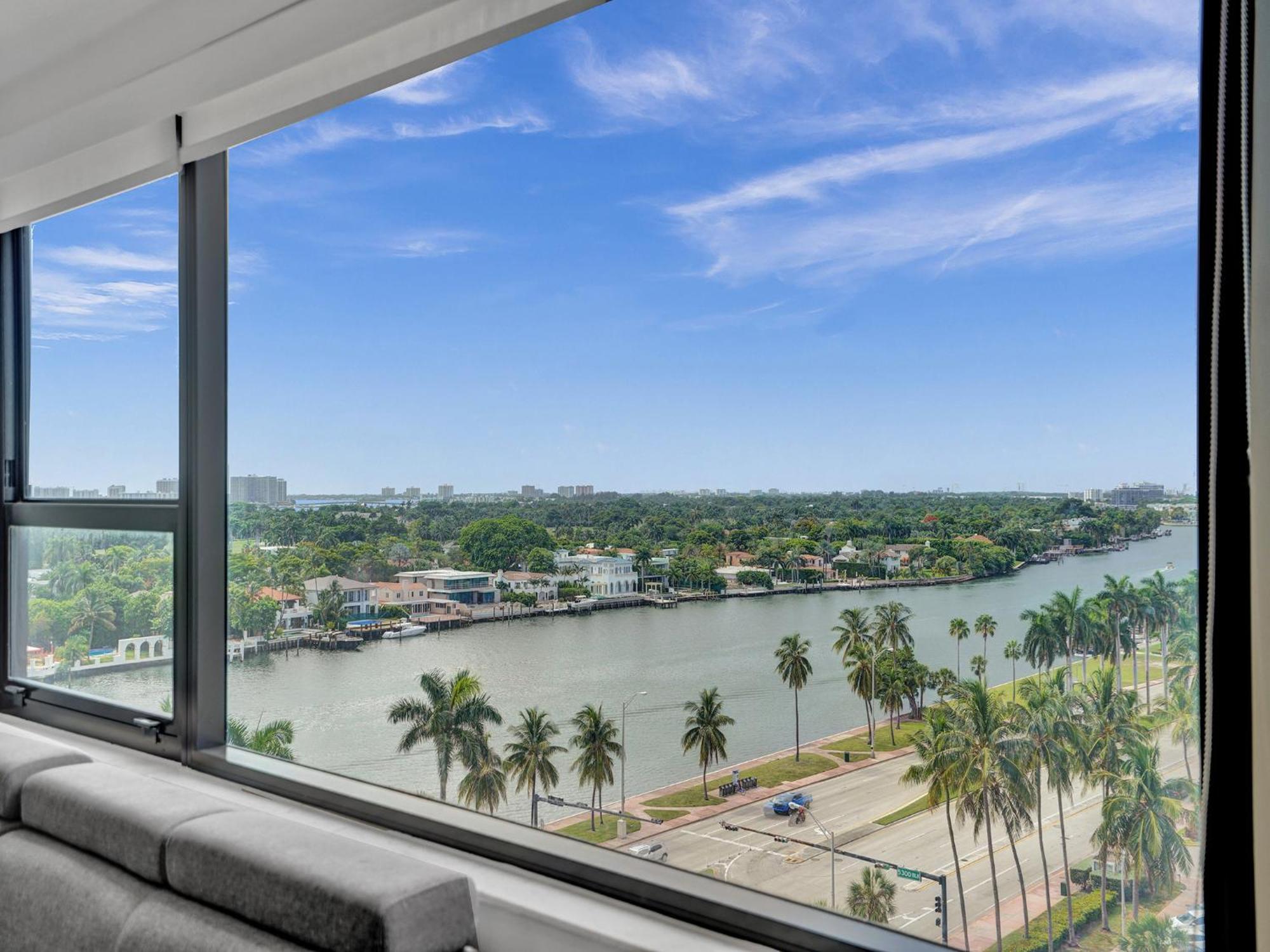 Ocean View Beachside Bliss Service 1218