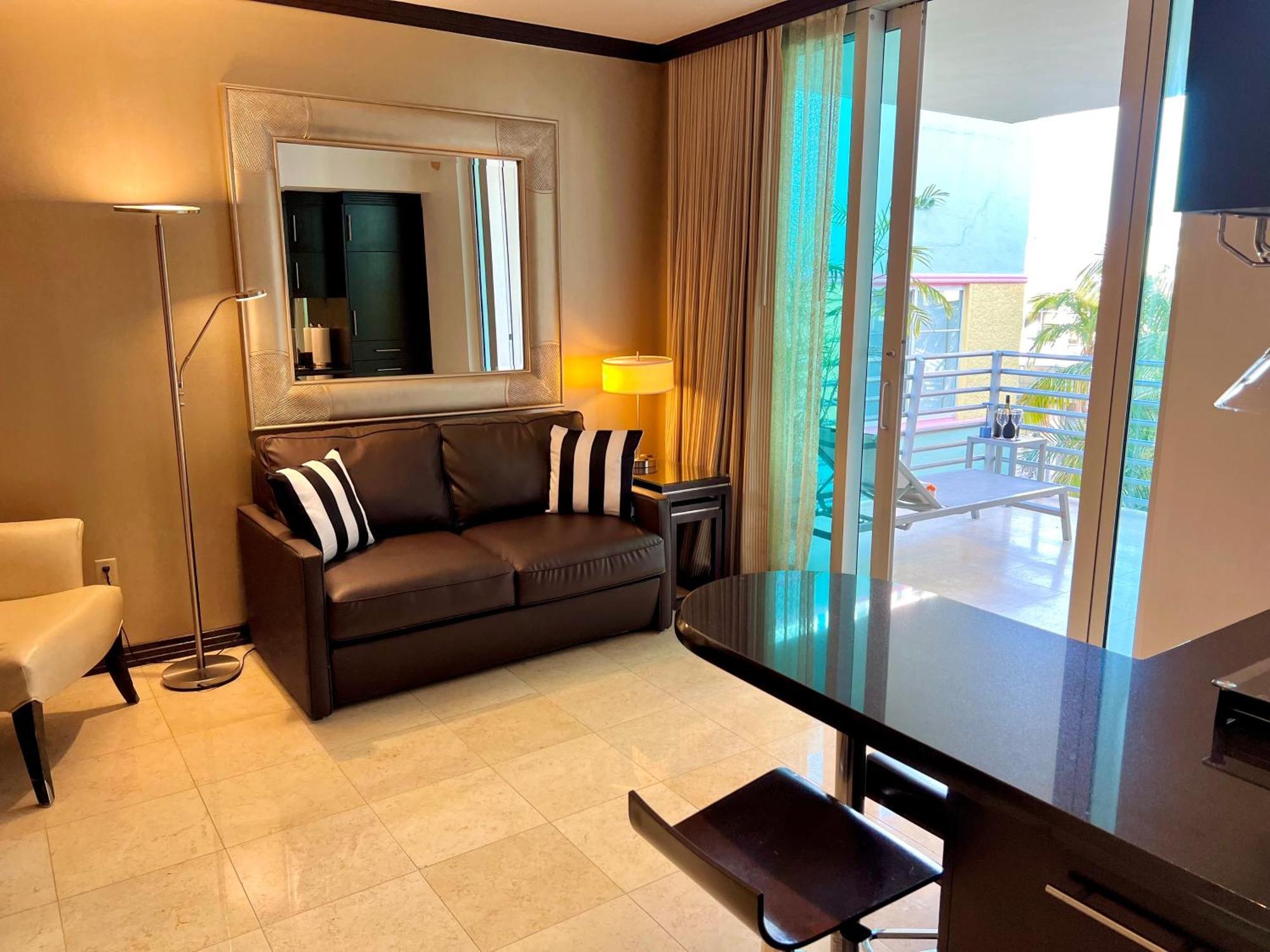Boutique 3 Min Walk To Aparthotel Miami Beach