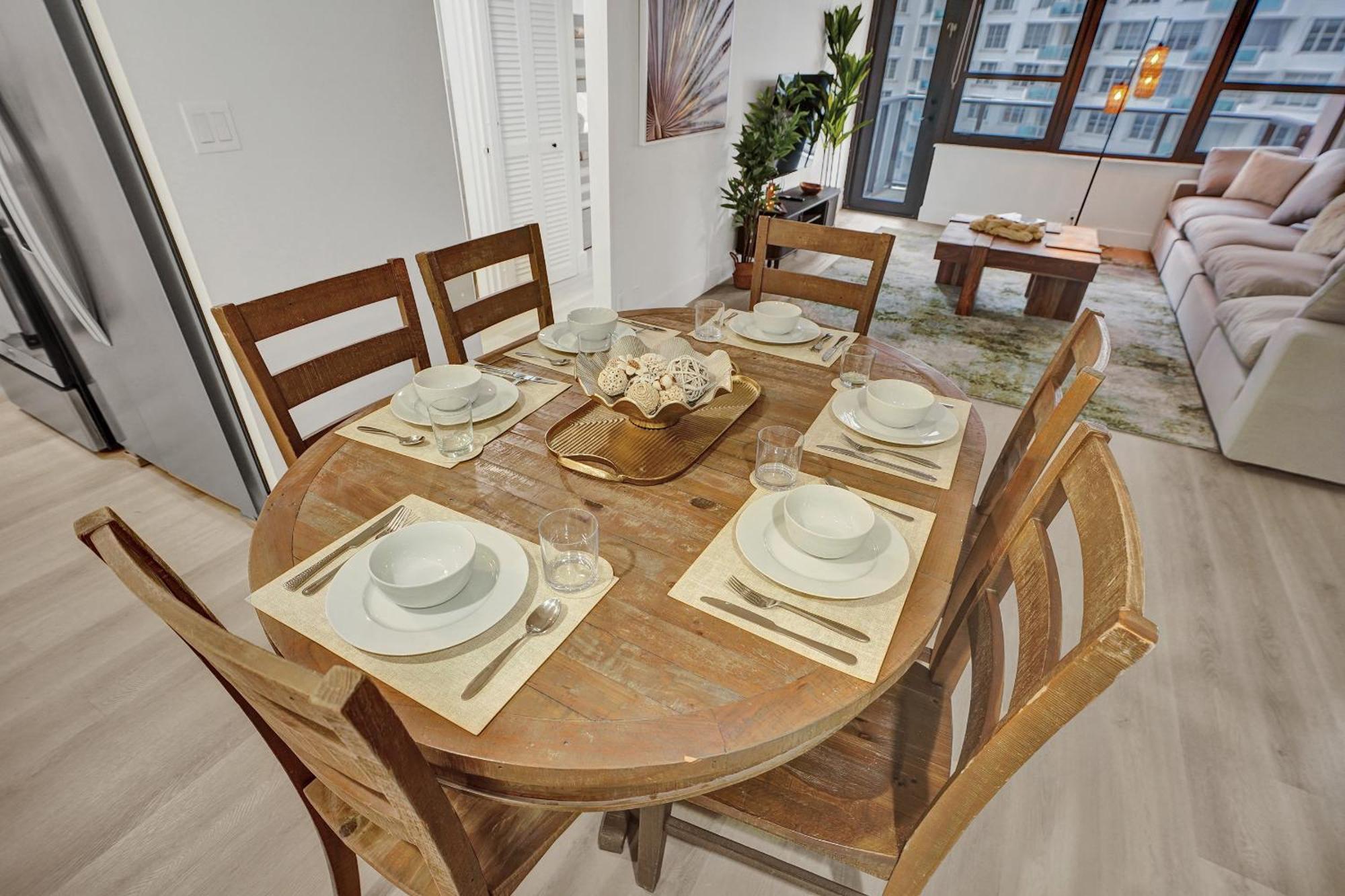 Ocean View Serenity Service 915 Apartment Miami Beach