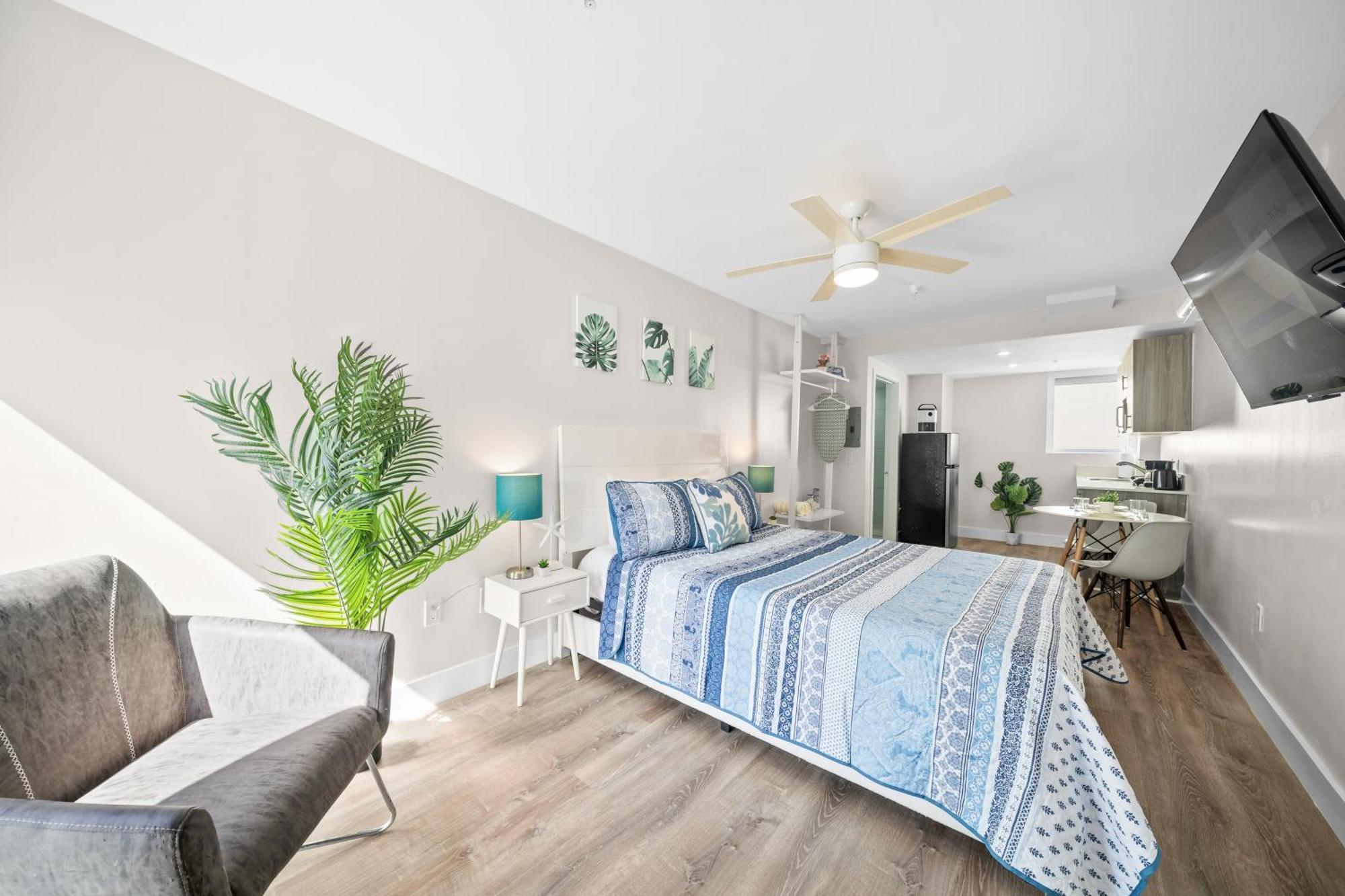 The Samantha By Lowkl * Miami Beach