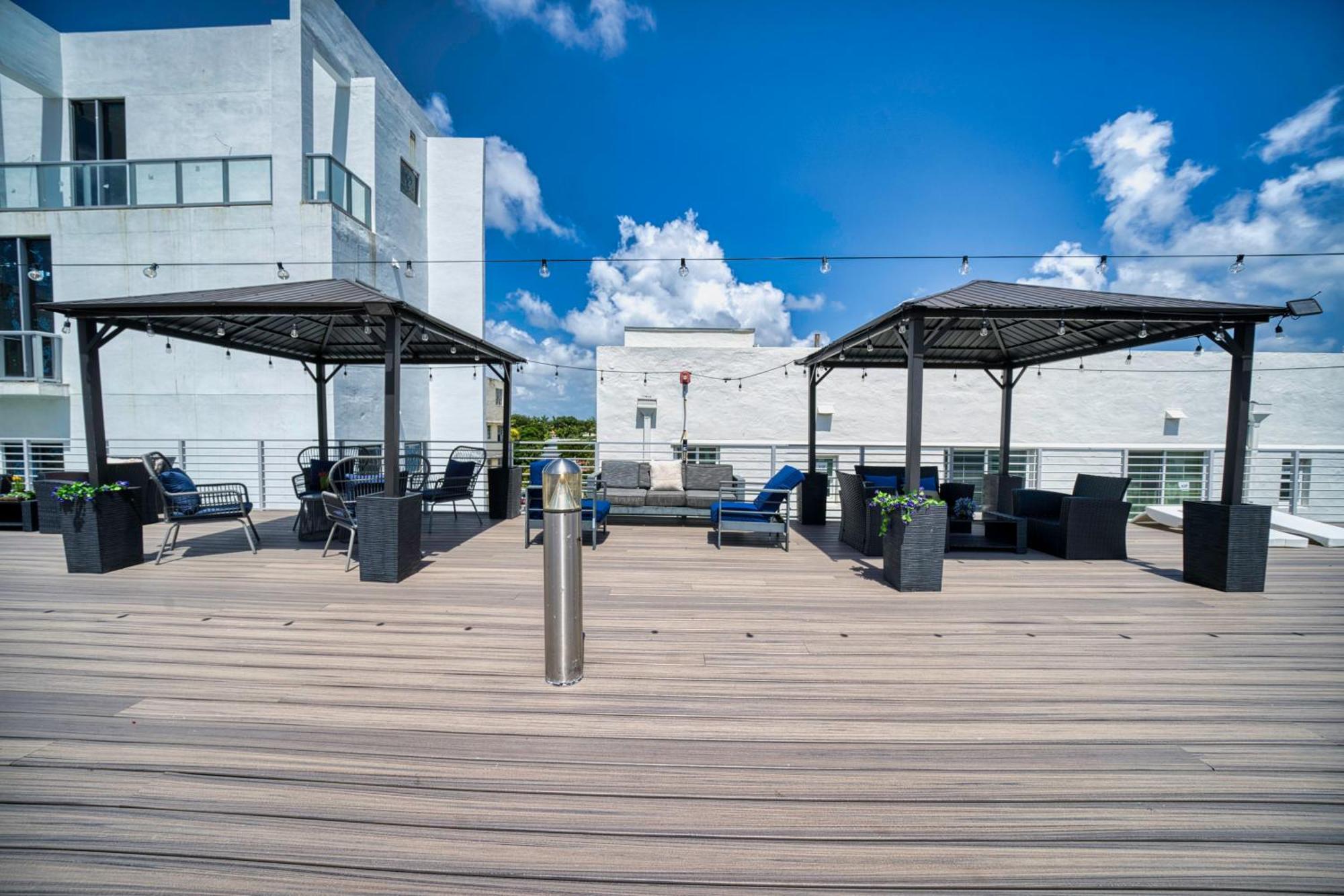 The Samantha By Lowkl Miami Beach