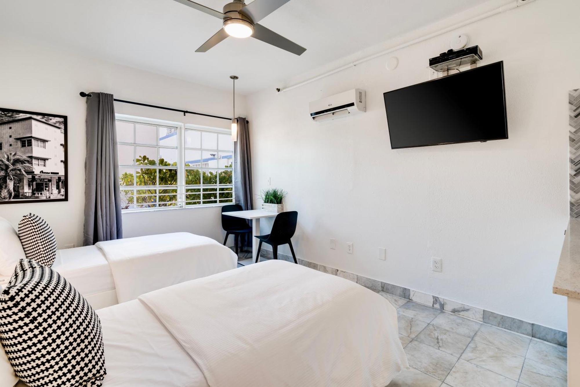 Location By The ! Free Wifi - Tv - Amenities Apartment Miami Beach