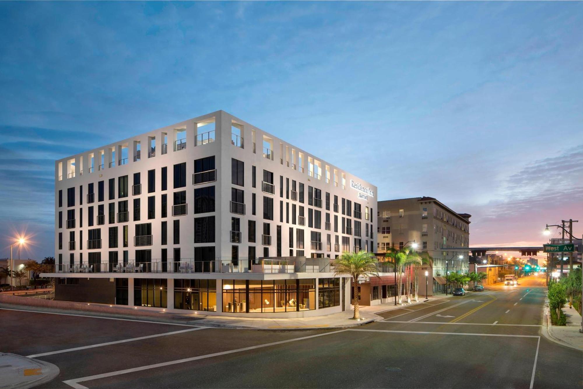 Hotel By Marriott Miami South 3*