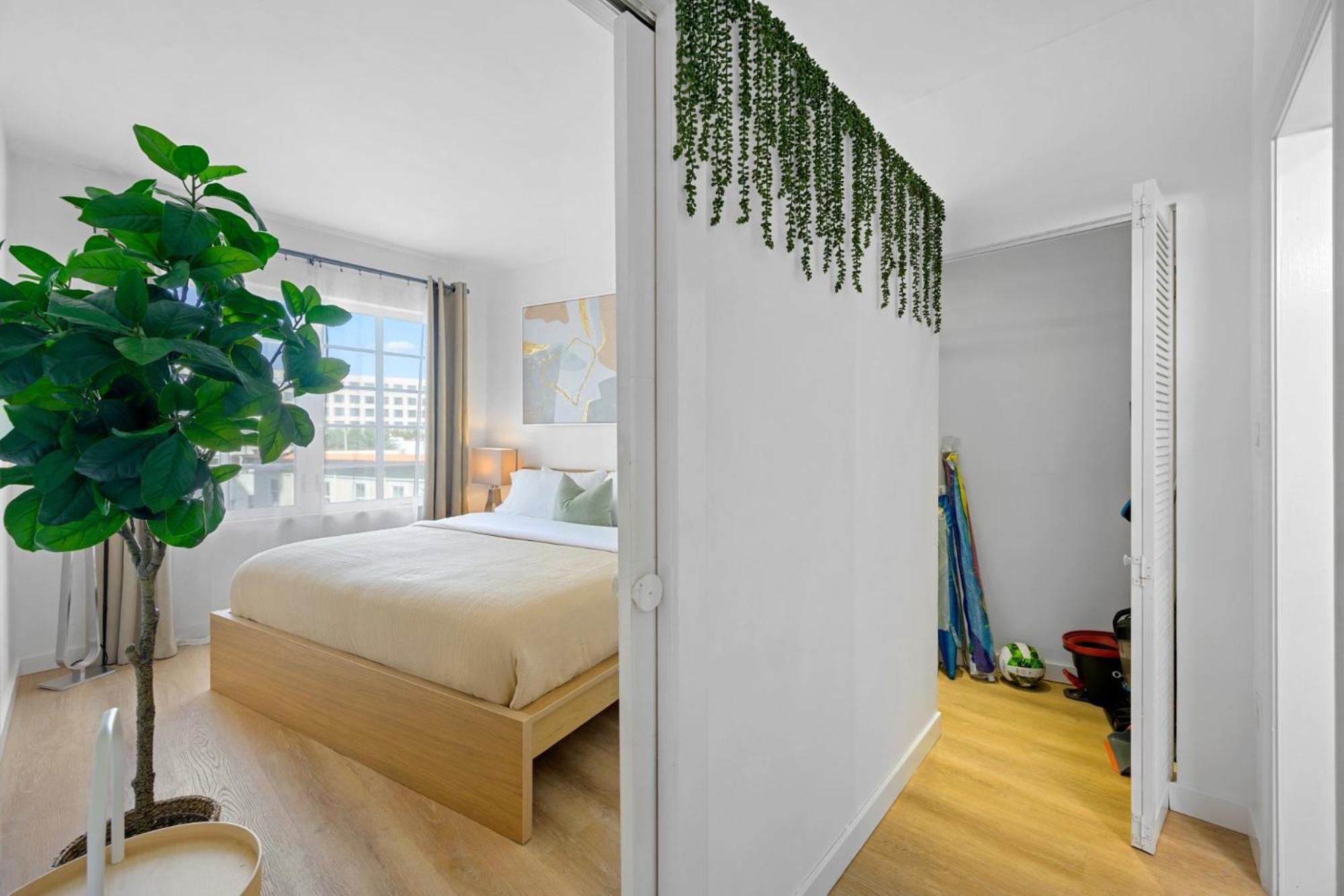 Apartment Barbizon On Ocean Drive Miami Beach