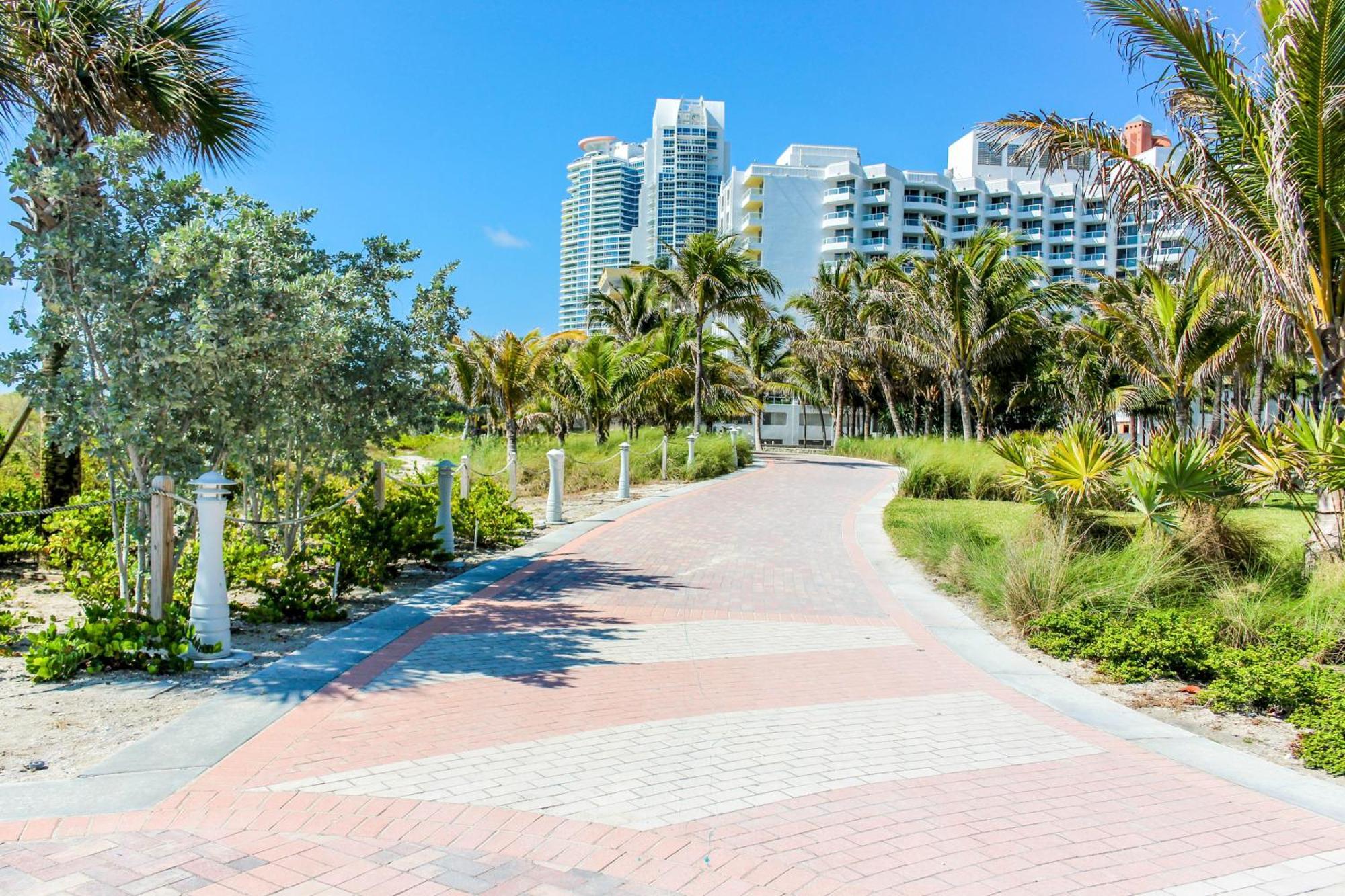 713 Miami * Miami Beach