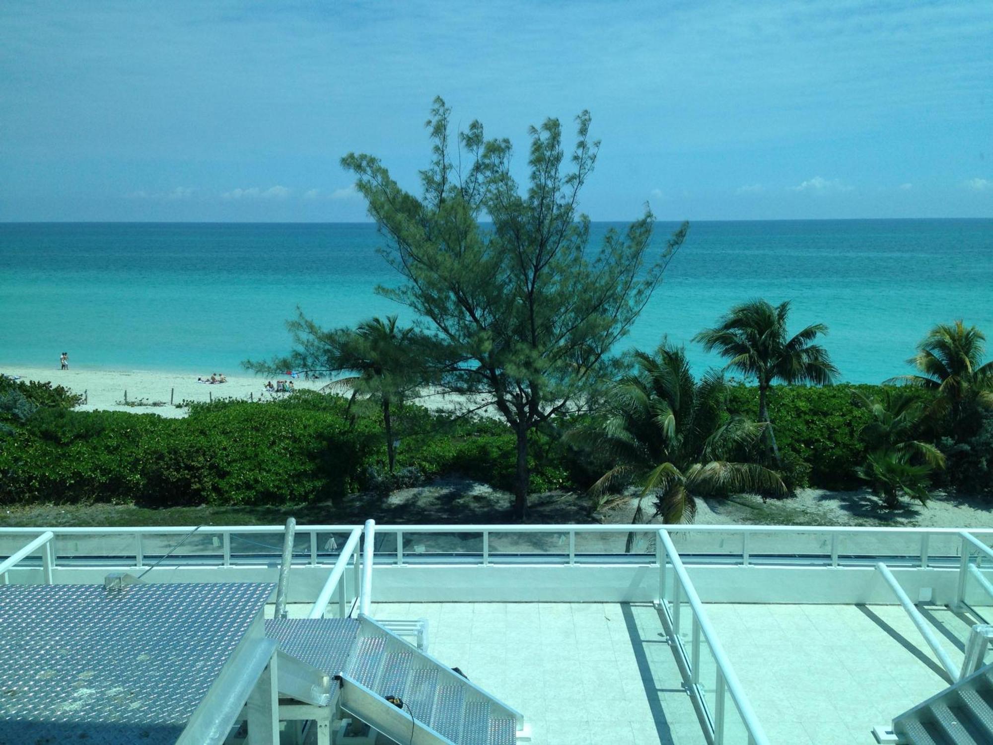 Holiday home Castle M4 Beachfront Balcony Loft, Free Parking, Pool, Tennis, Access *