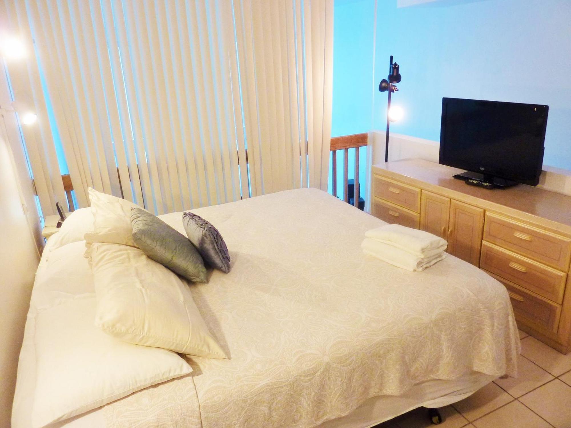 Holiday home Castle M4 Beachfront Balcony Loft, Free Parking, Pool, Tennis, Access Miami Beach
