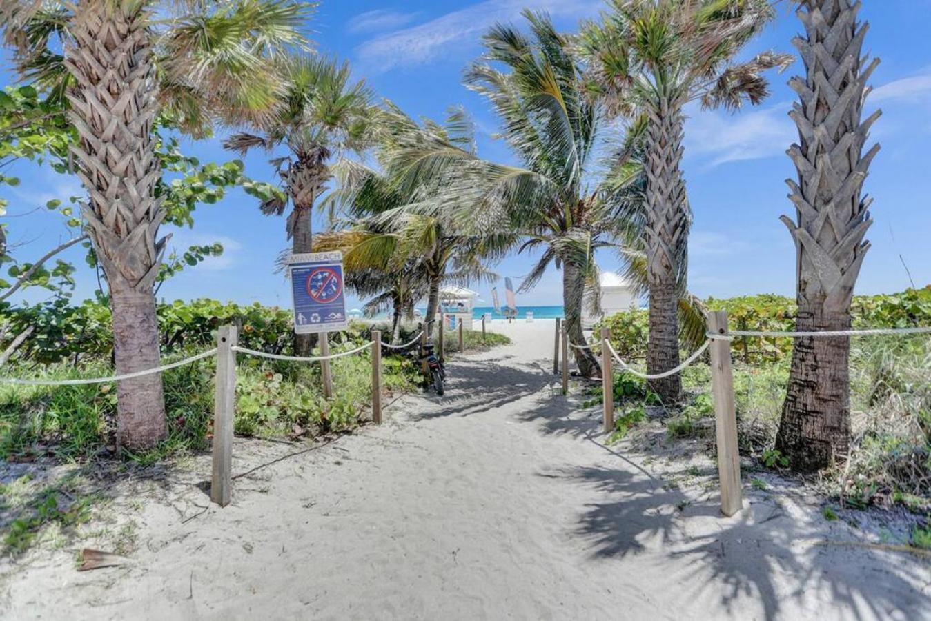 Apartment Cozy 2 Bedroom Ocean View Service 707