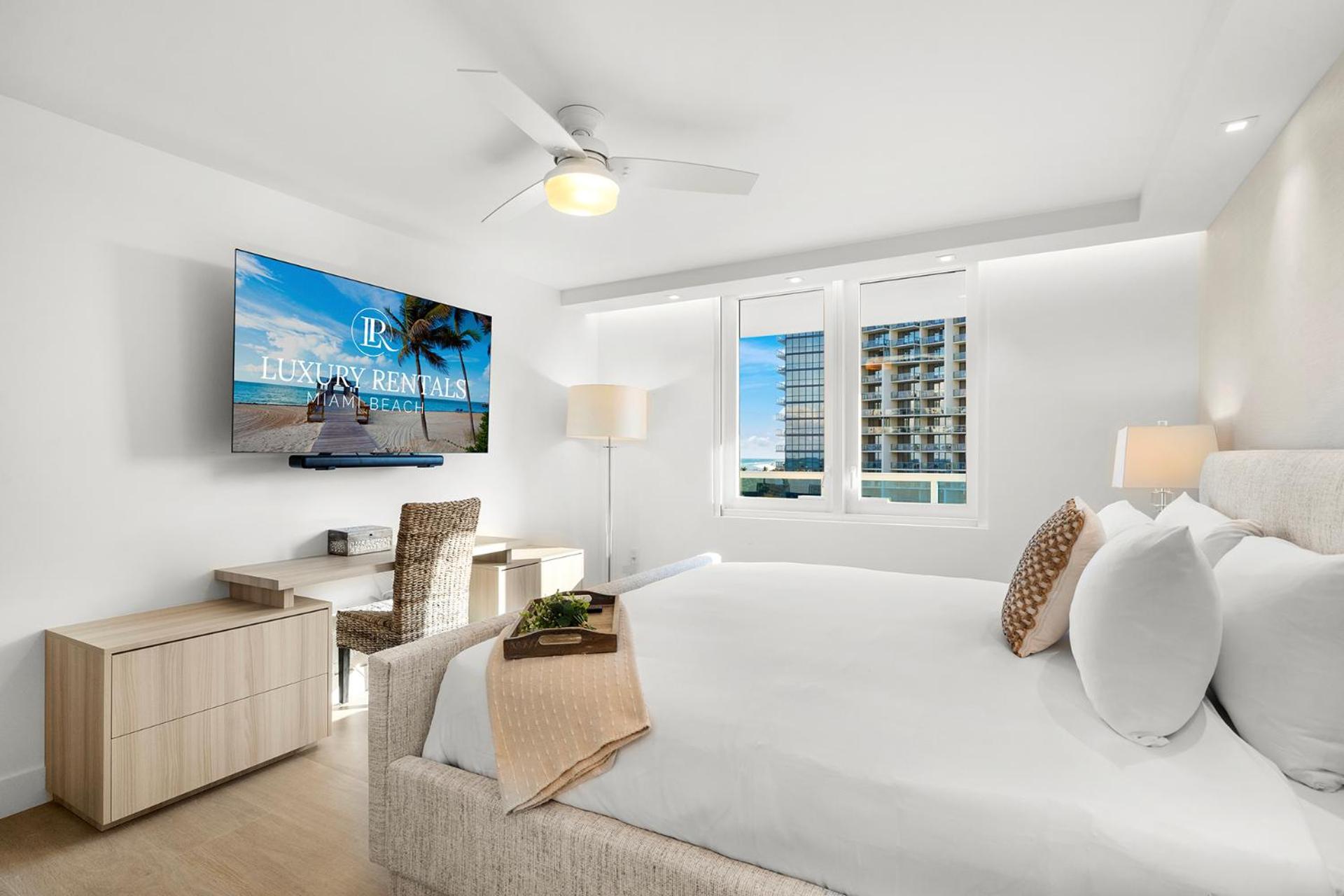 1 Bedroom Den Private At Roney Palace -608 *
